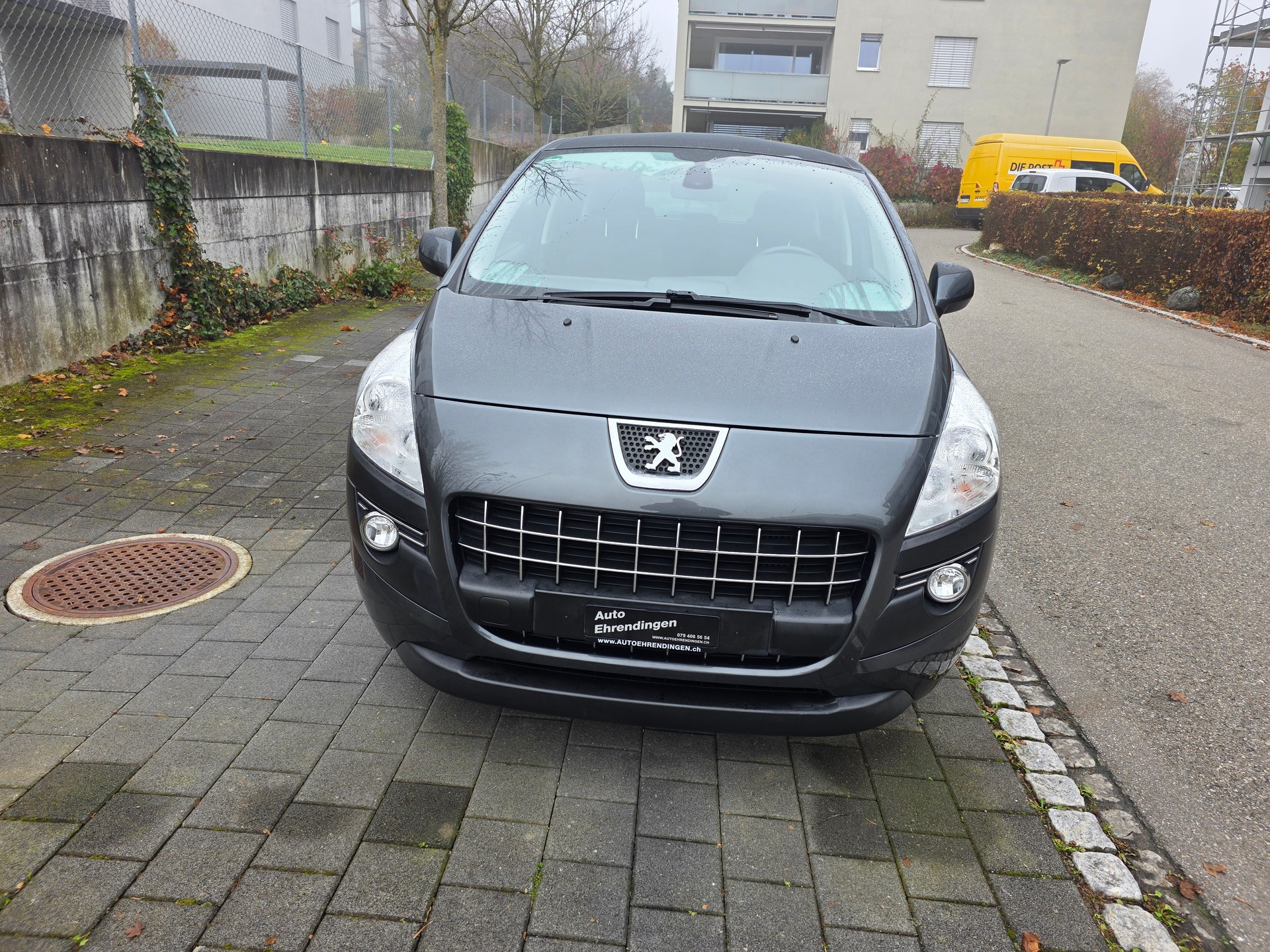 PEUGEOT 3008 2.0 HDI Business-showroom-element-1