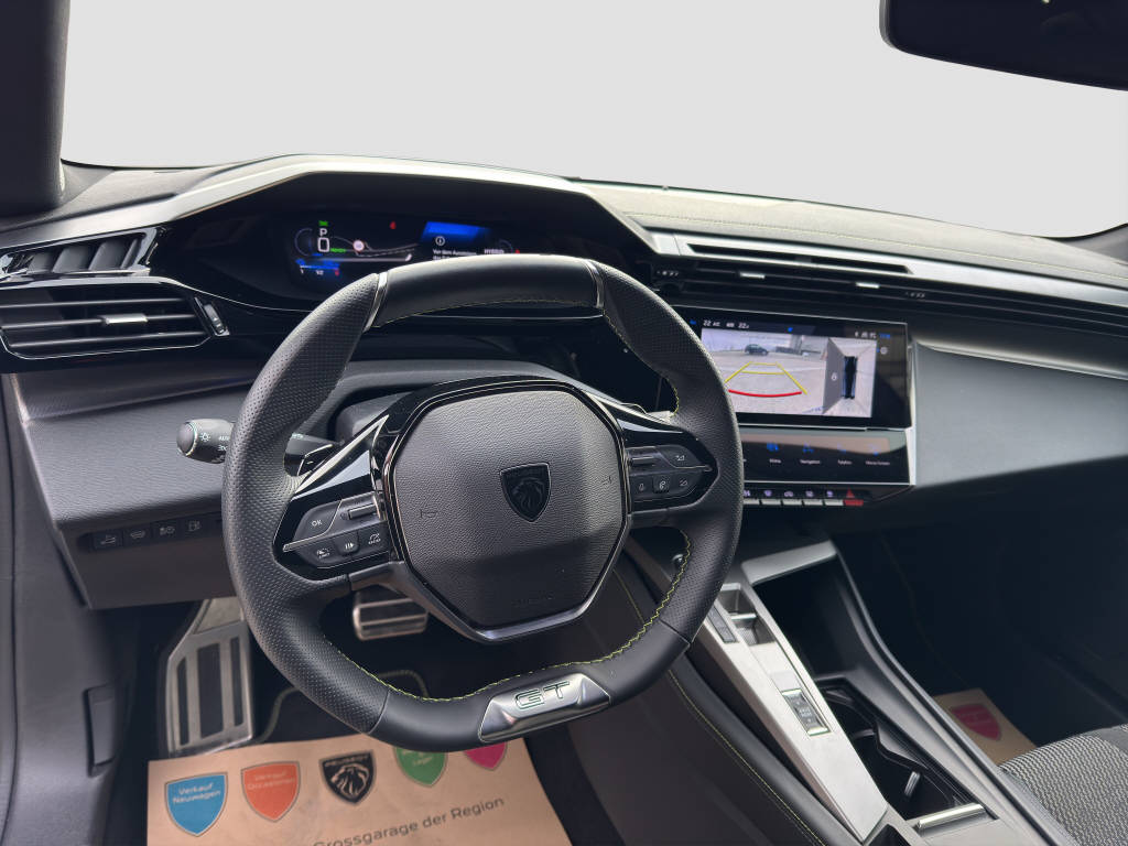 PEUGEOT 308 SW 1.6 PHEV 180 GT-image-9