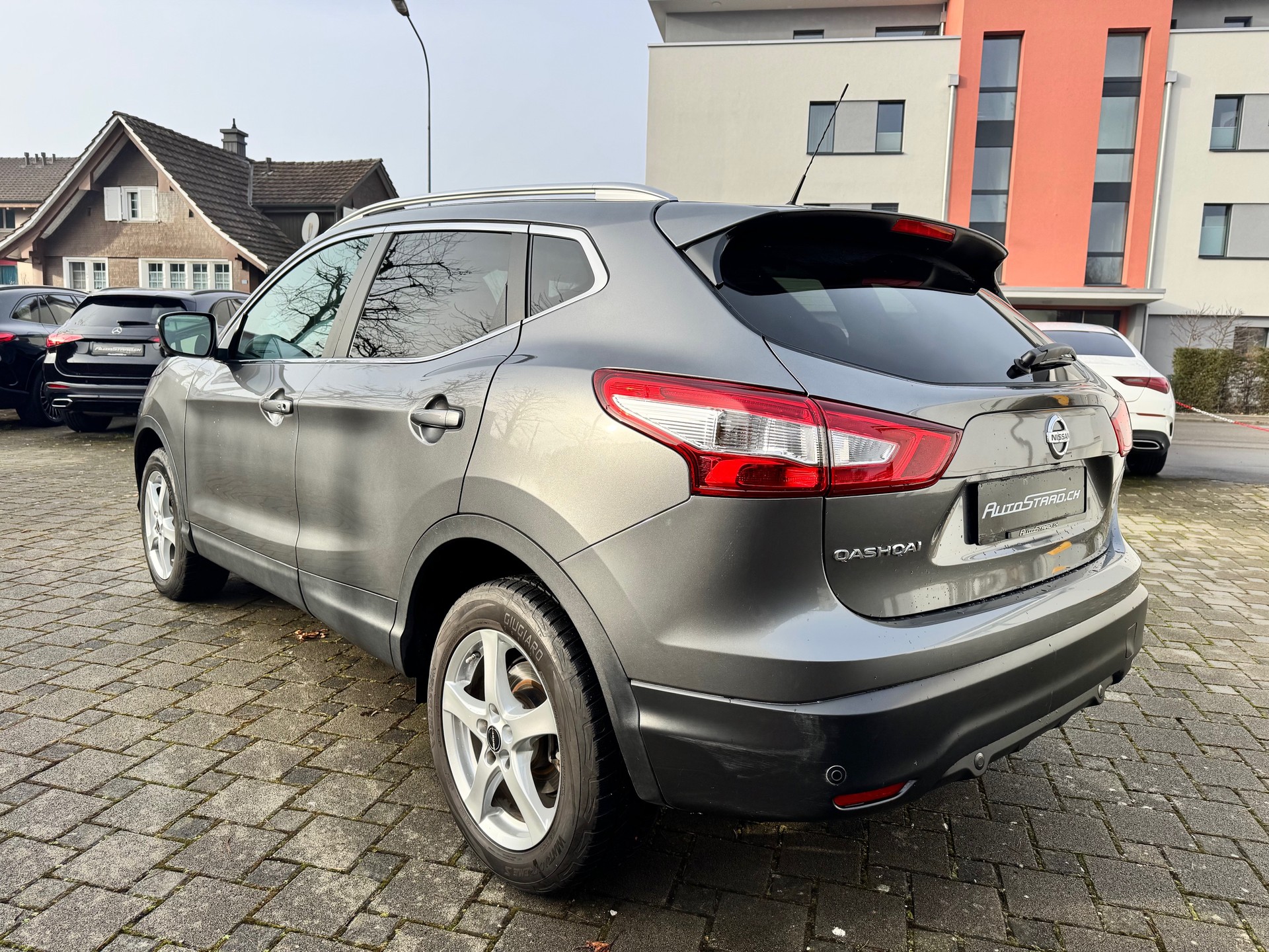 NISSAN Qashqai 1.6 DIG-T acenta-image-5