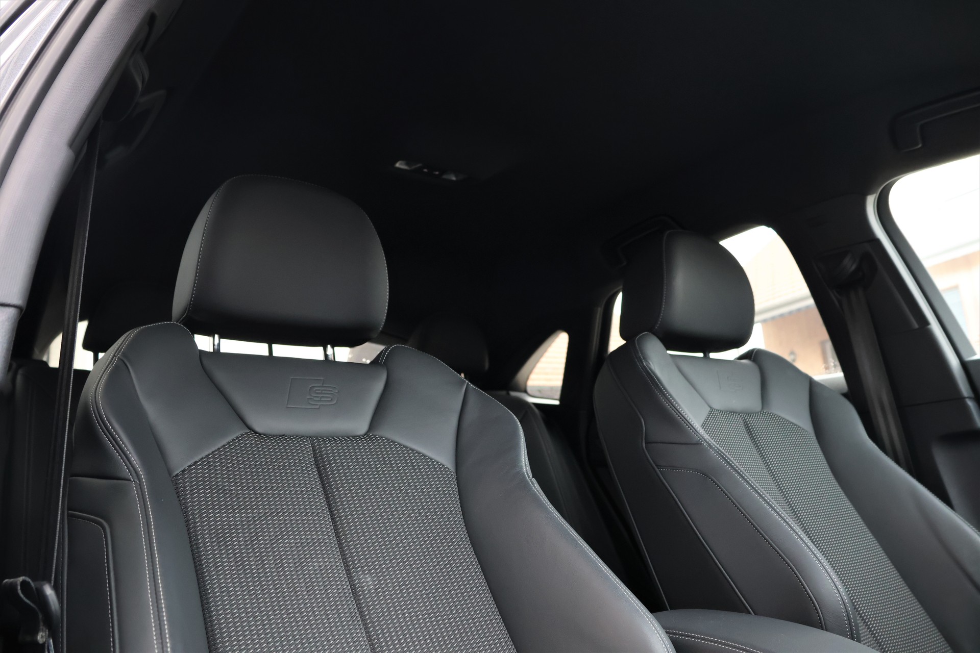 AUDI Q3 Sportback 35 TDI S line quattro S-tronic (CH)-image-20