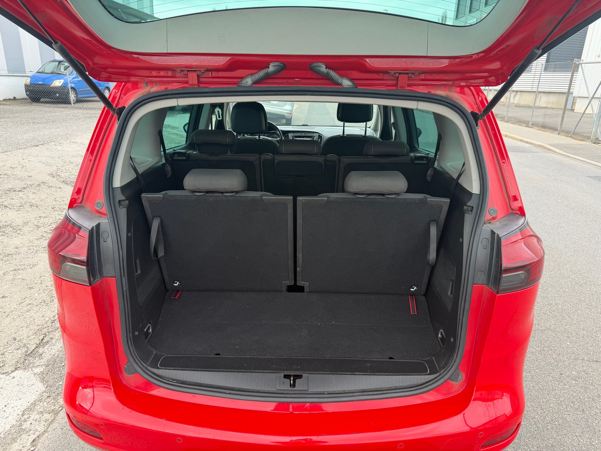 OPEL Zafira 1.6i Turbo Enjoy-image-6
