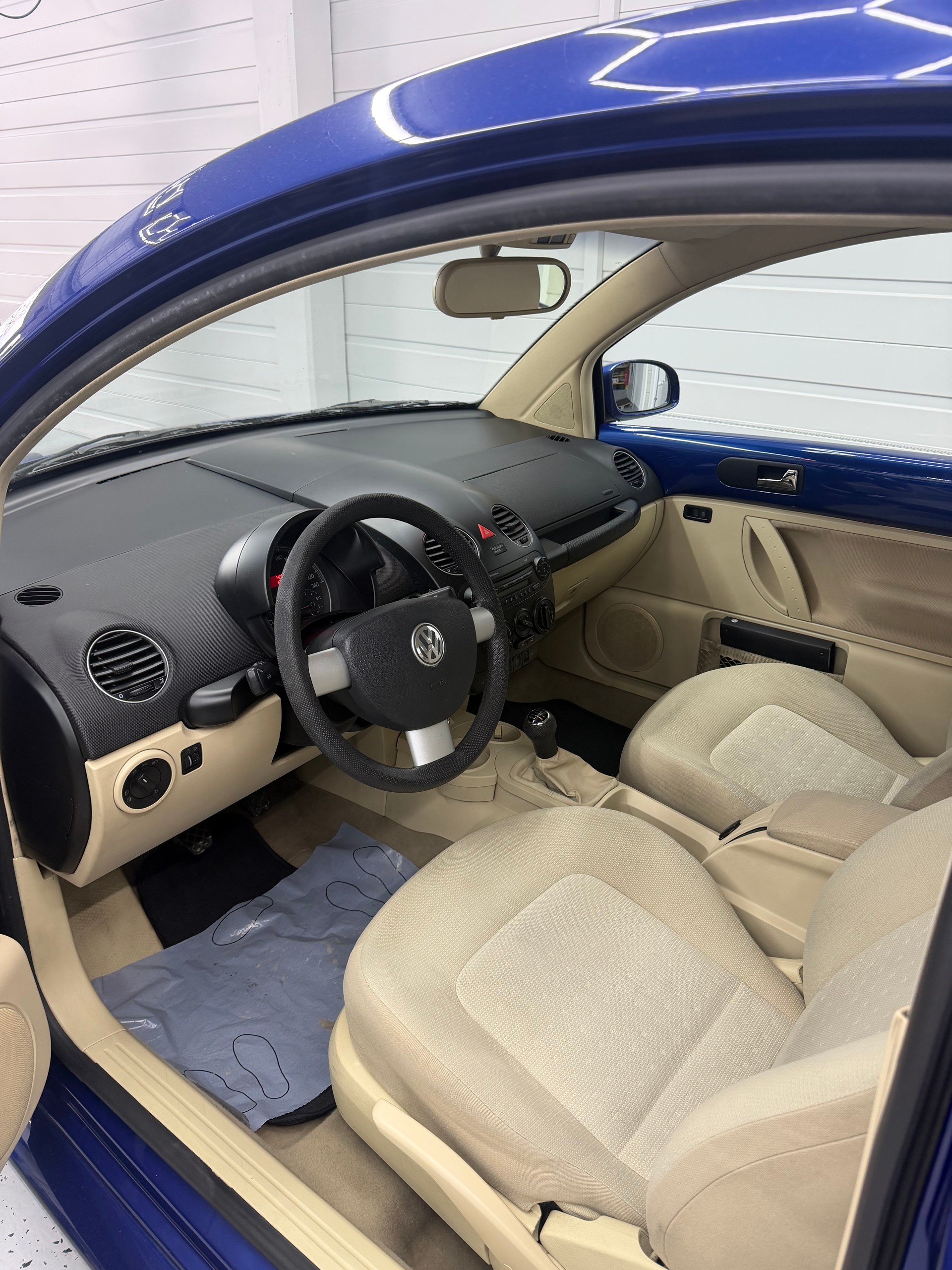 VW Beetle 1.4-image-5