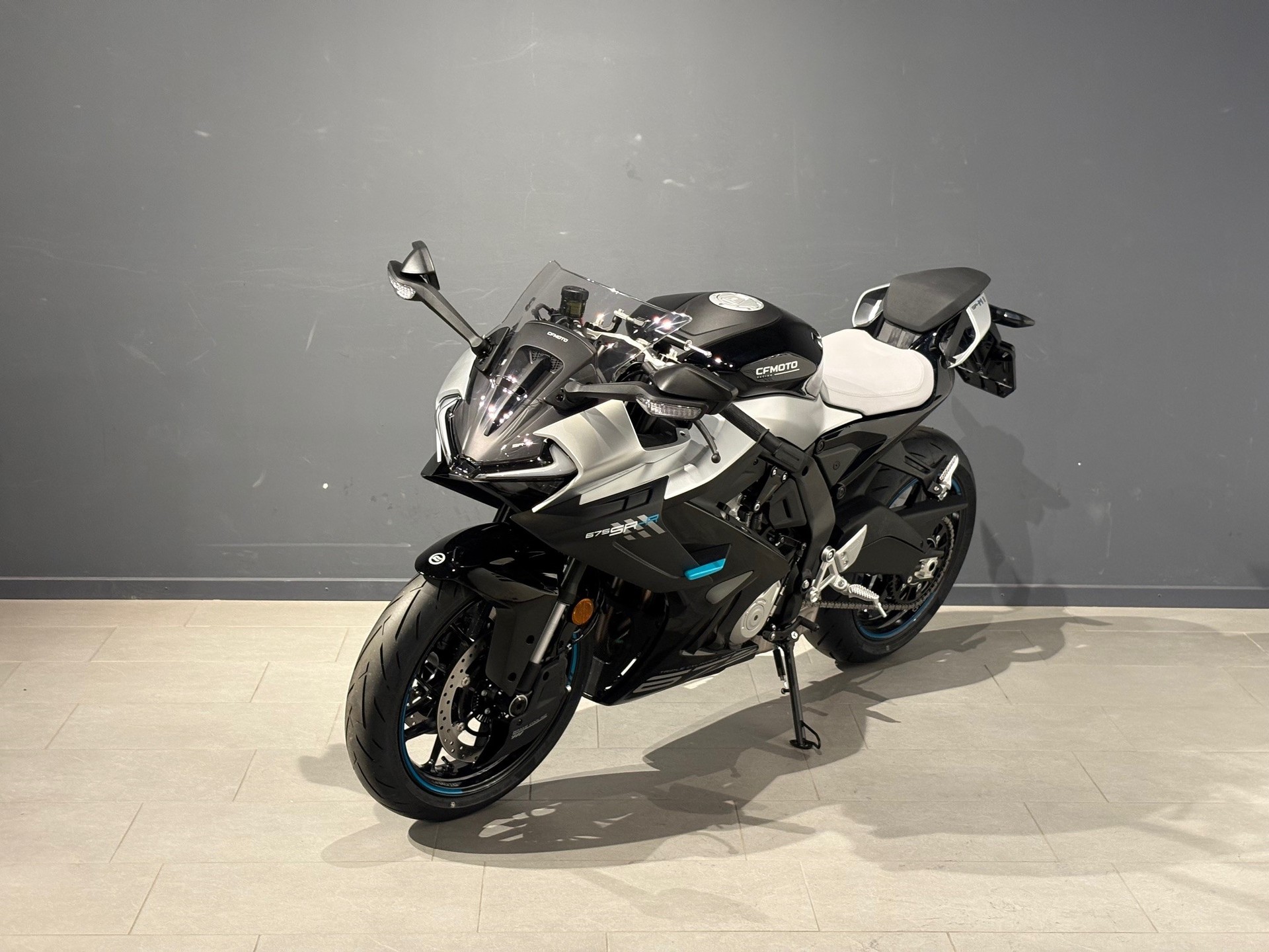 CF MOTO 675 SR-R-image-2