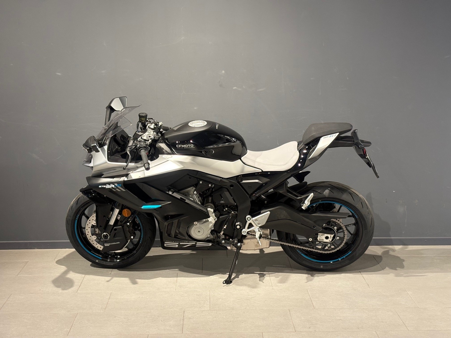 CF MOTO 675 SR-R-image-3