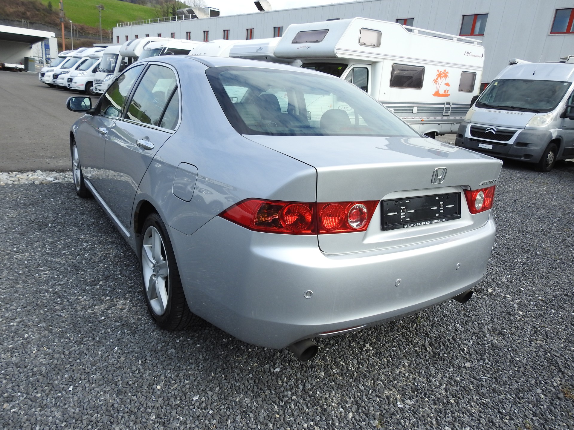 HONDA Accord 2.4i S Executive Automatic-showroom-element-3