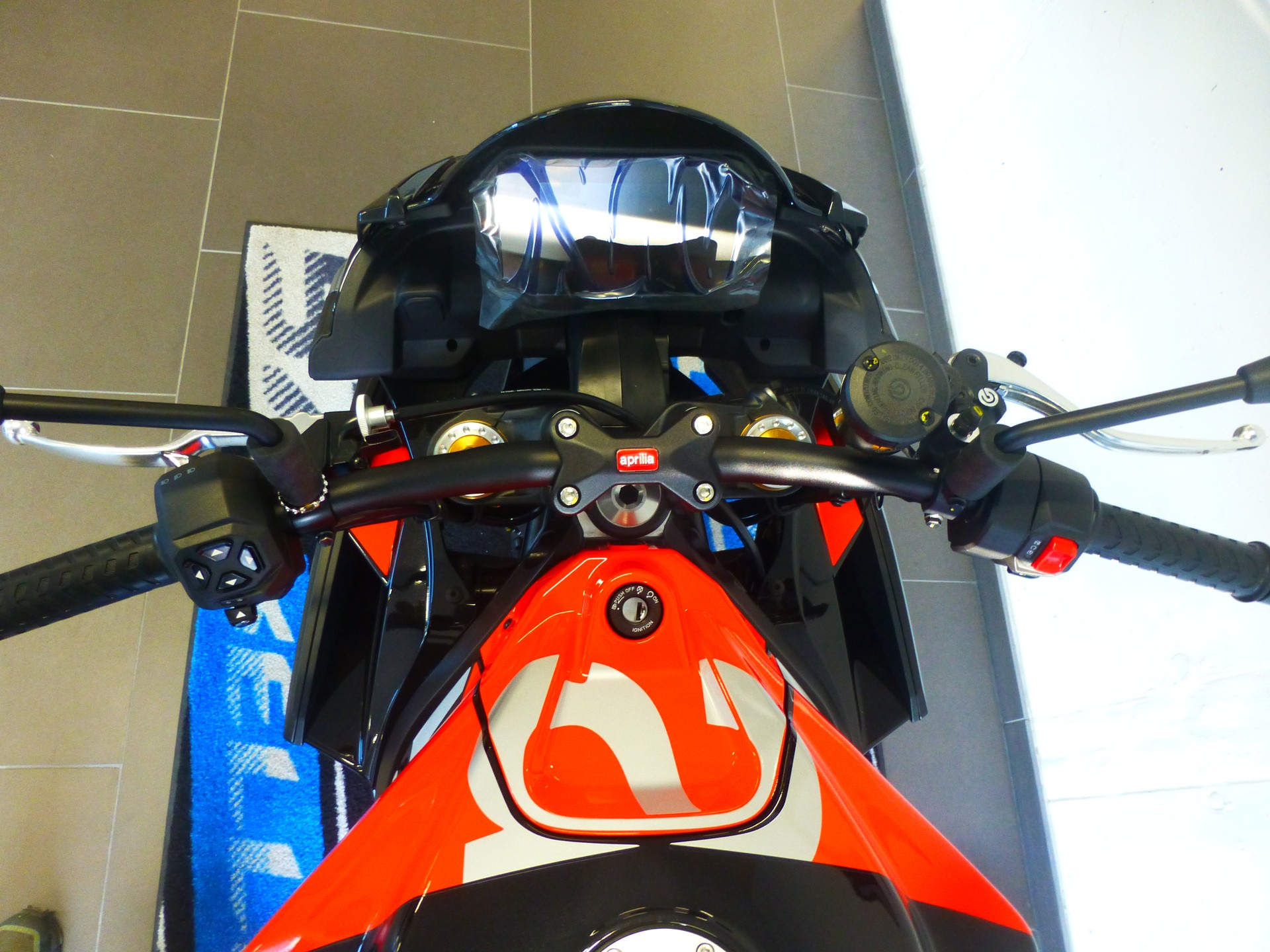 APRILIA Tuono 660 E5+ Factory (35kW)-image-4