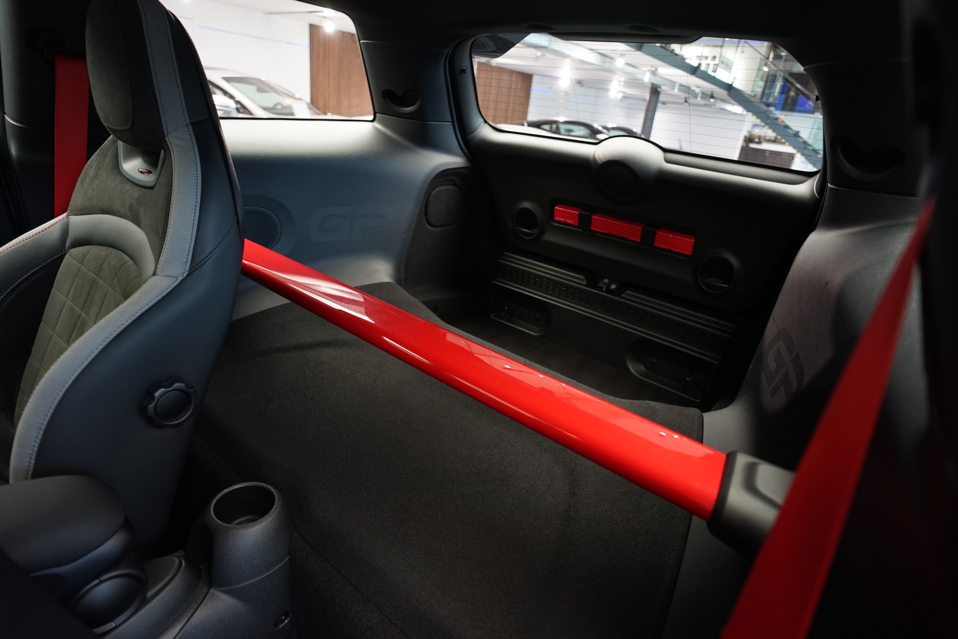 MINI Cooper John Cooper Works GP 3 Steptronic-image-17