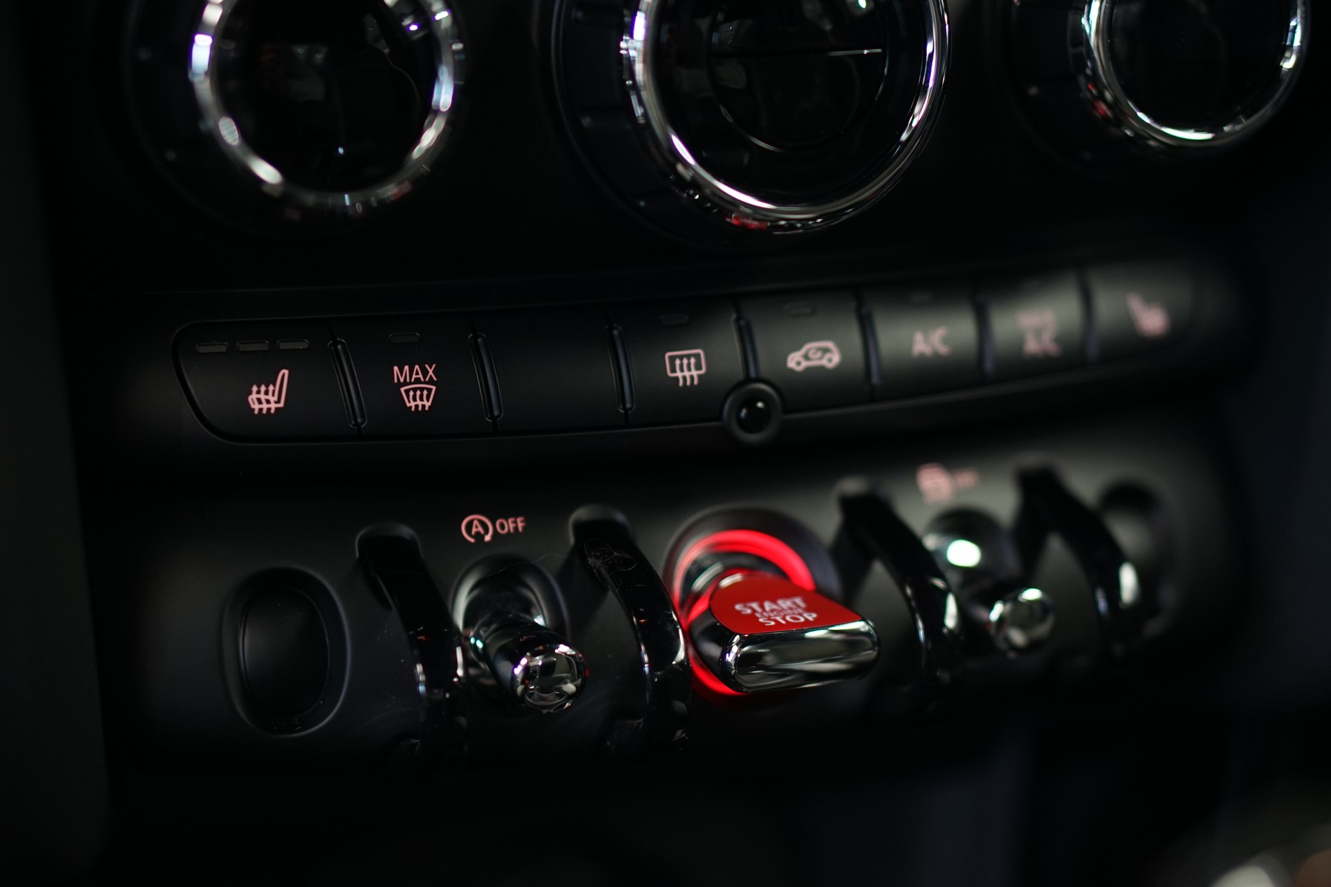 MINI Cooper John Cooper Works GP 3 Steptronic-image-28