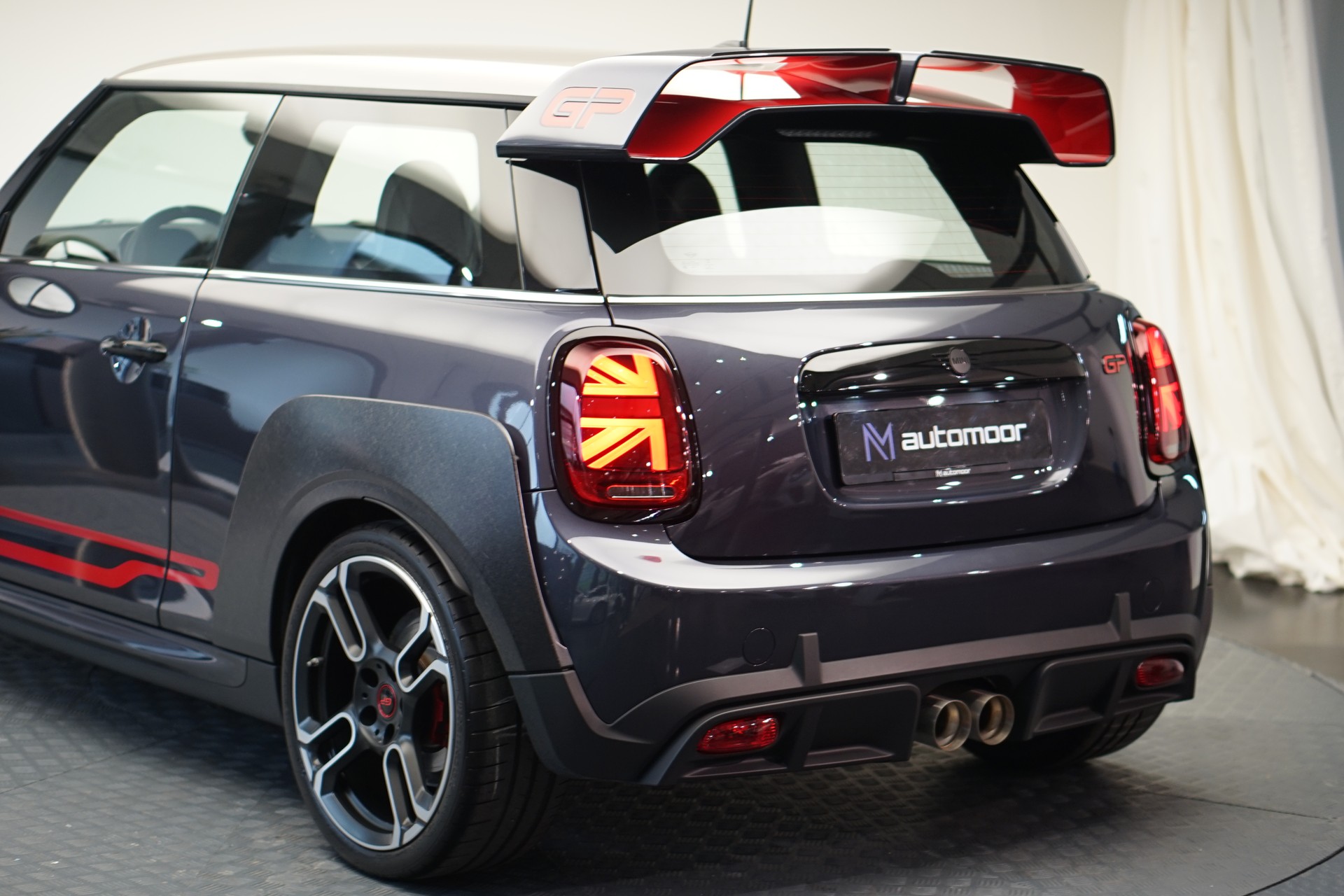 MINI Cooper John Cooper Works GP 3 Steptronic-image-40