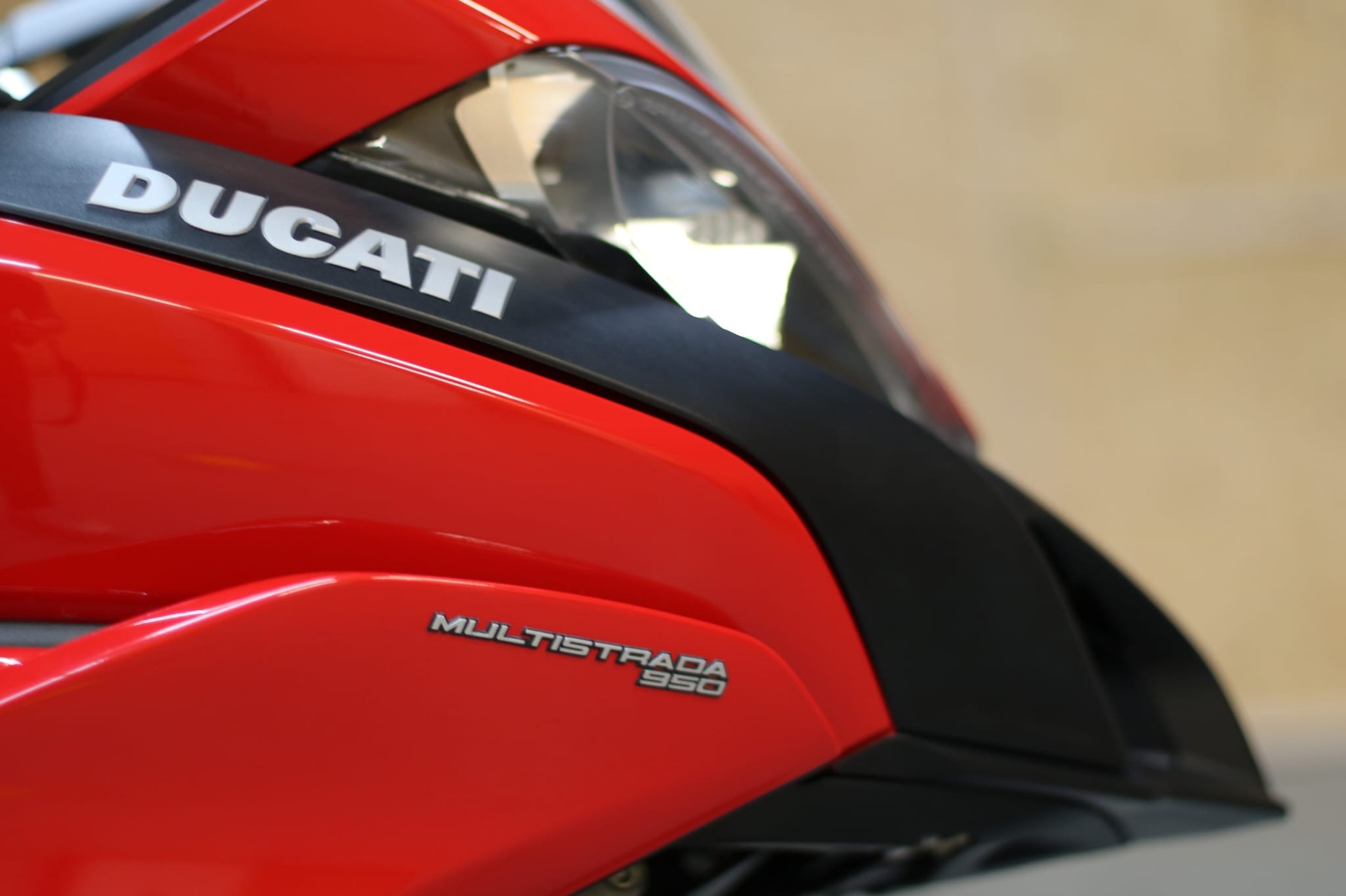 DUCATI Multistrada 950 Touring Pack-image-2