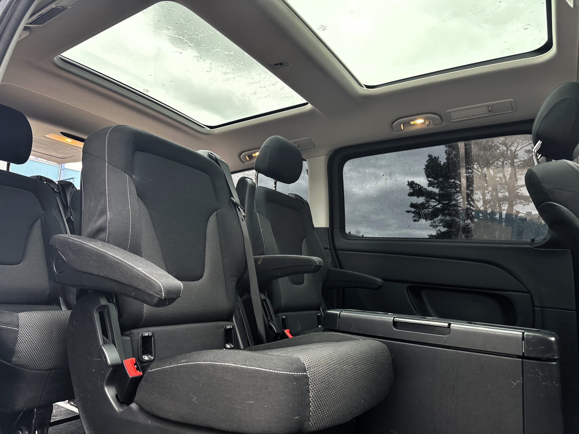 MERCEDES-BENZ V 250 d Avantgarde lang 4Matic 7G-Tronic-image-13