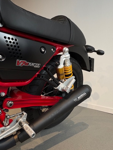 MOTO GUZZI V7 III Racer 750 ABS-image-9