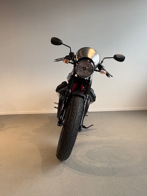 MOTO GUZZI V7 III Racer 750 ABS-image-7