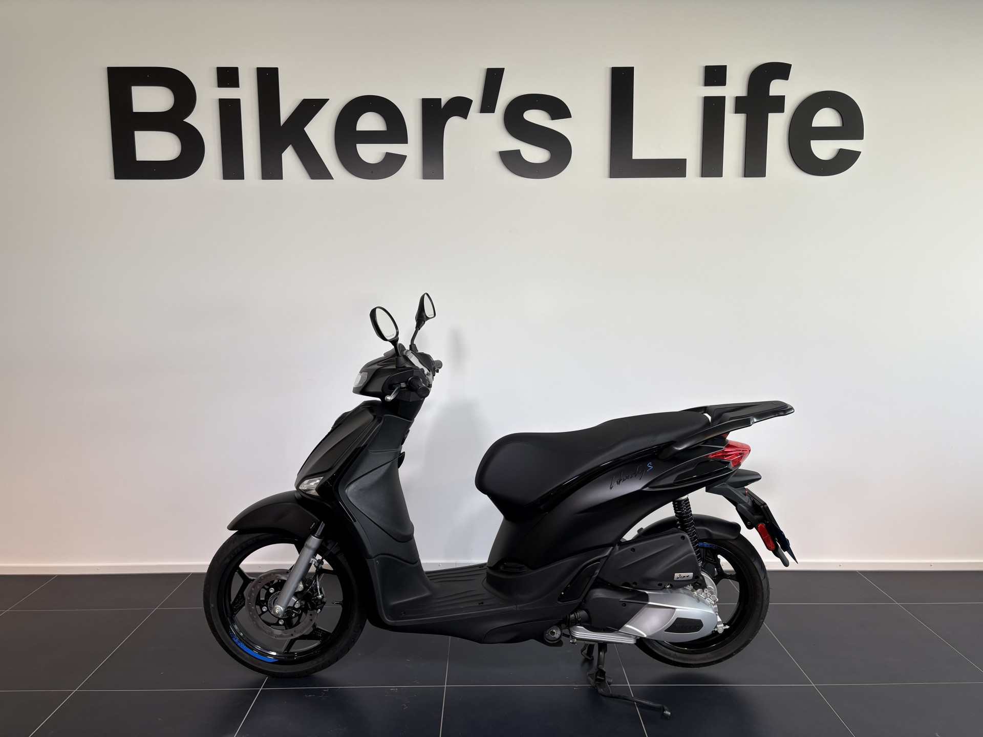 PIAGGIO Liberty 125 Sport-image-1