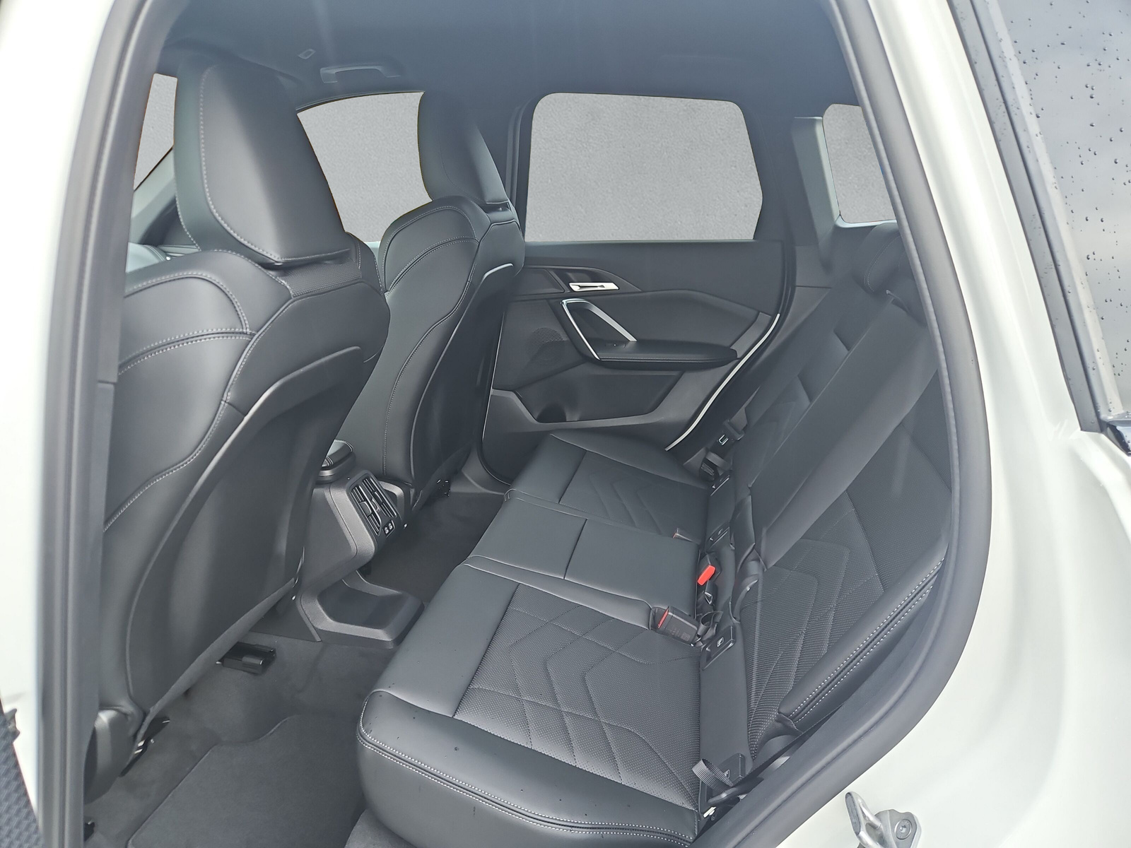 BMW X1 xDrive 20d 48V M Sport-image-13