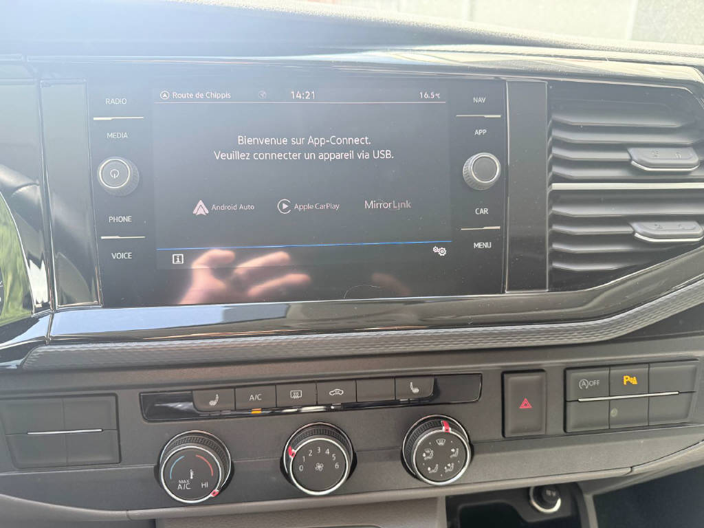 VW T6.1 combi 3000 2.0 TDI 150 DSG 4motion-image-9
