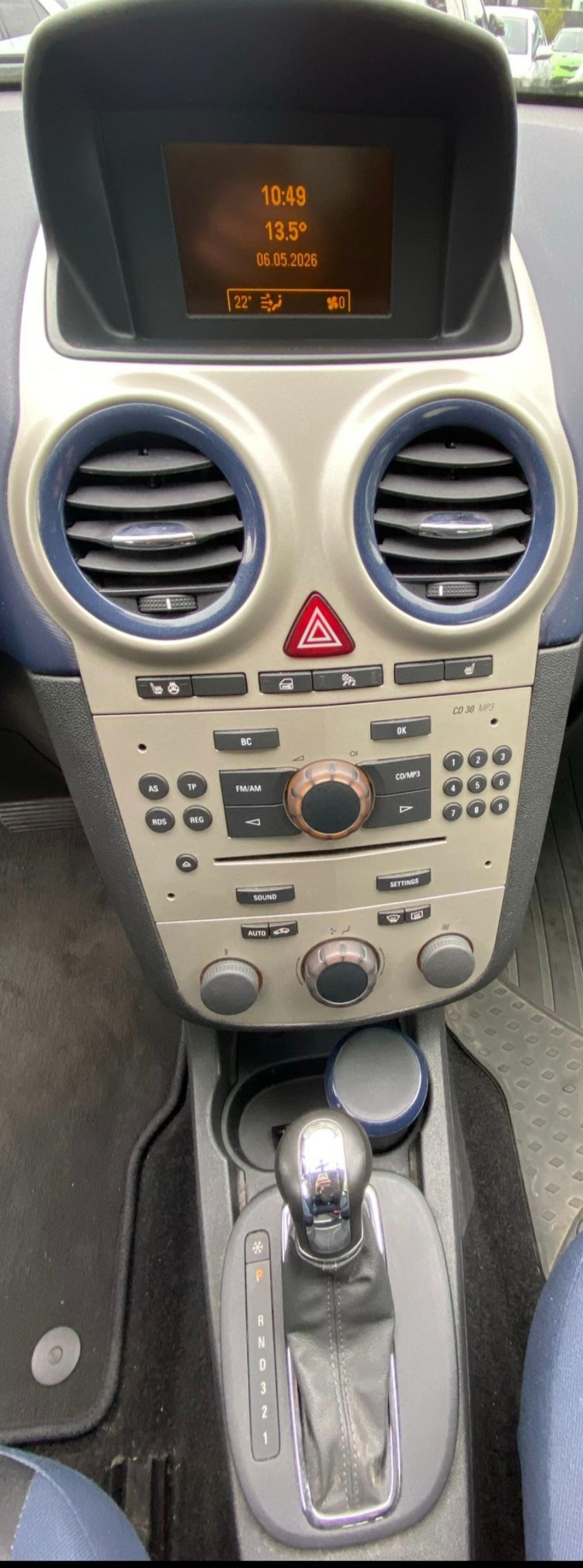 OPEL Corsa 1.4 TP Enjoy-image-8