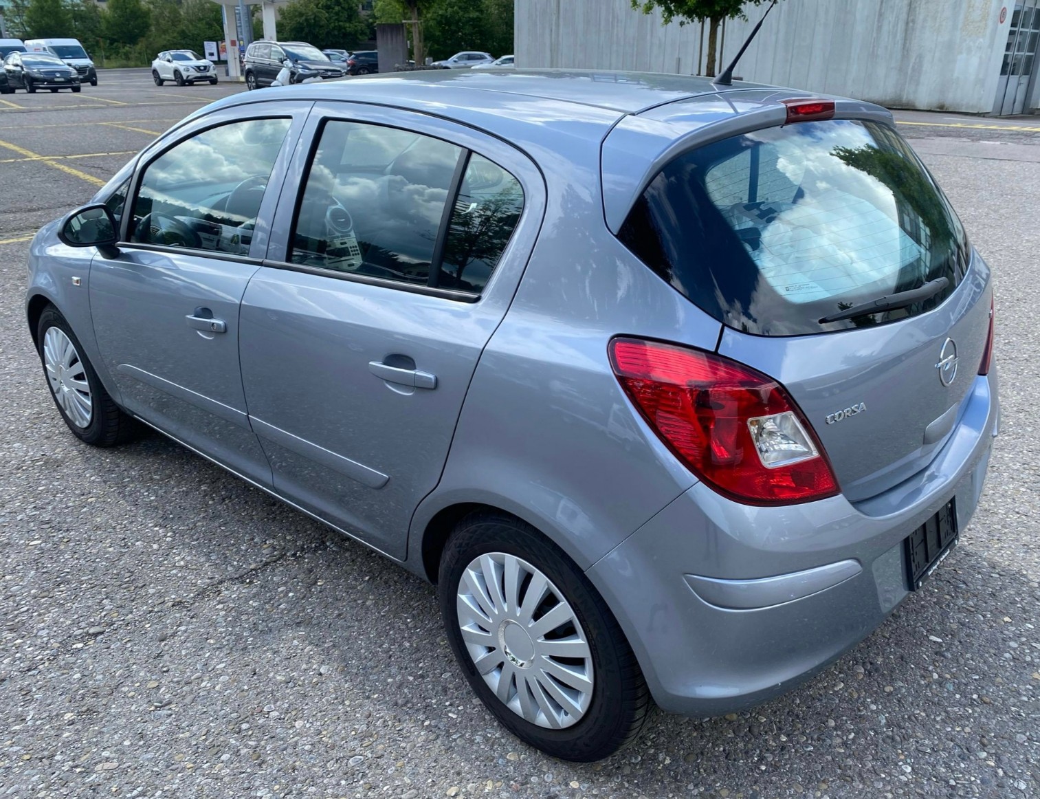 OPEL Corsa 1.4 TP Enjoy-image-3