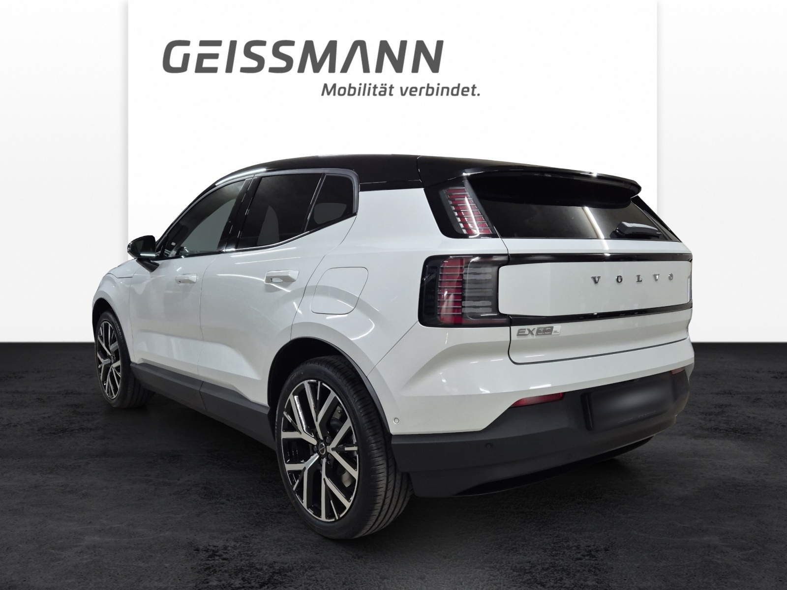 VOLVO EX30 E60 Twin Ultra Performance AWD-image-7