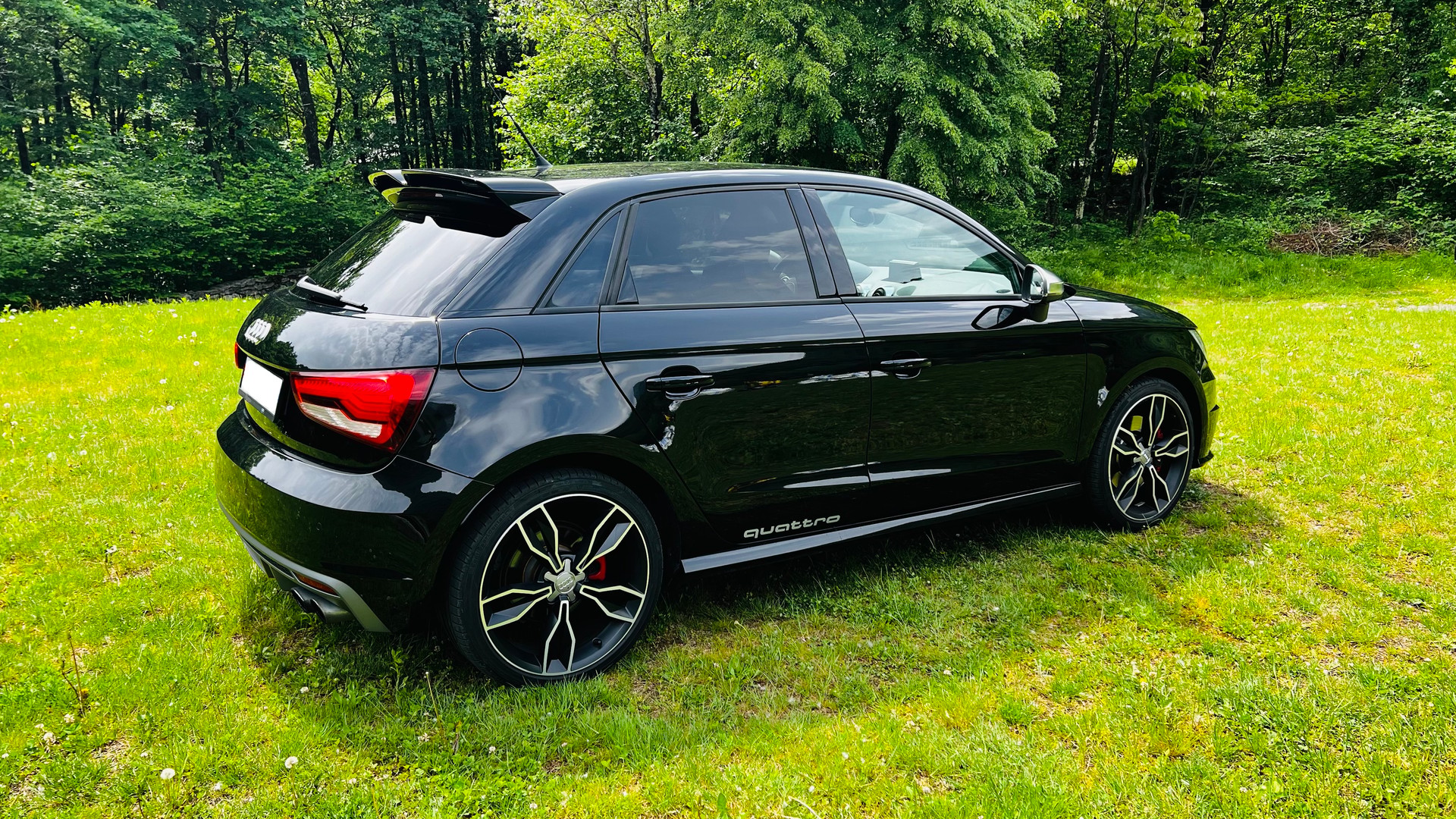 AUDI 2.0 TFSI quattro-image-1