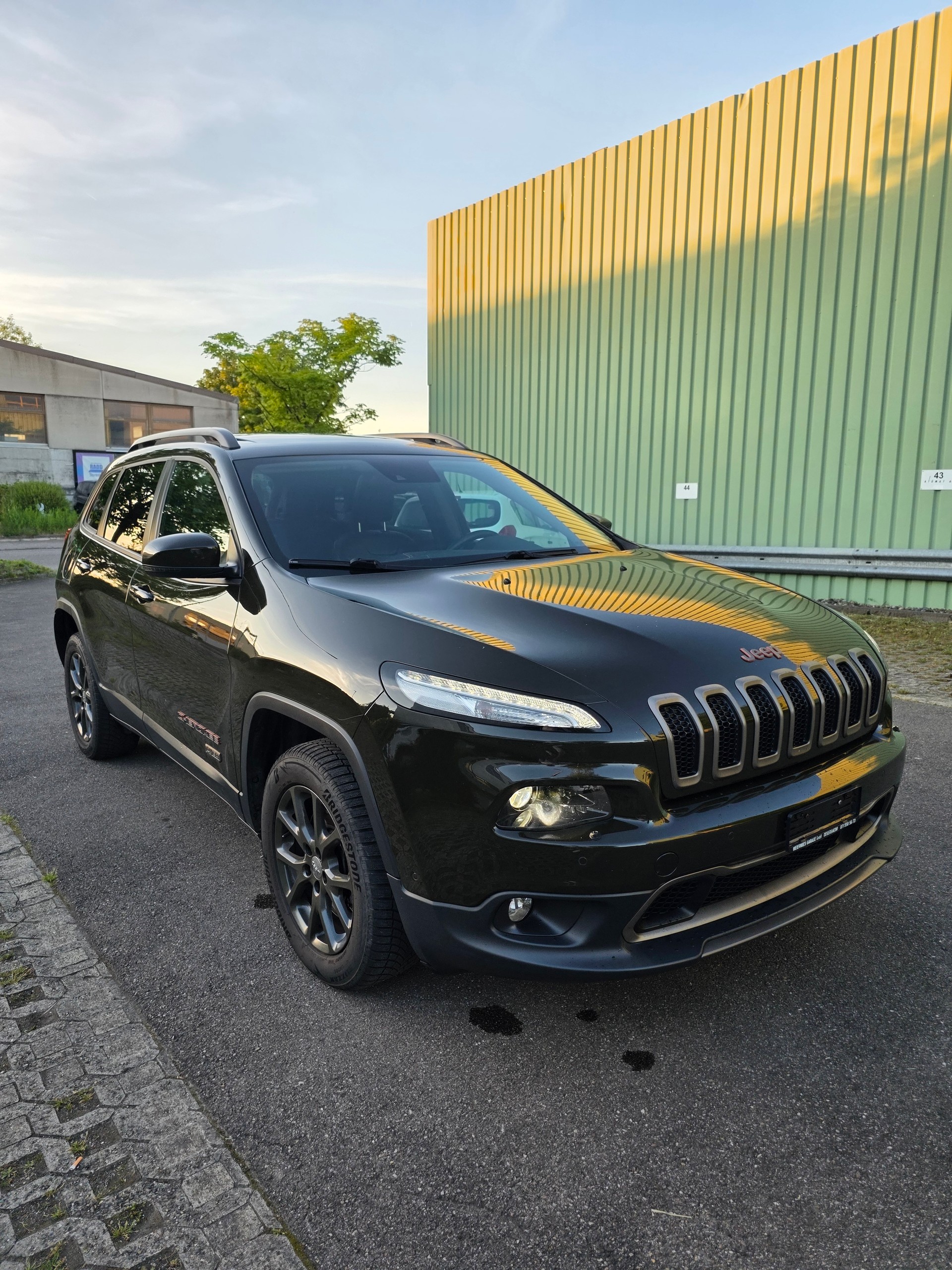 JEEP 2.2 CRD 200 Night Eagle AWD-image-1