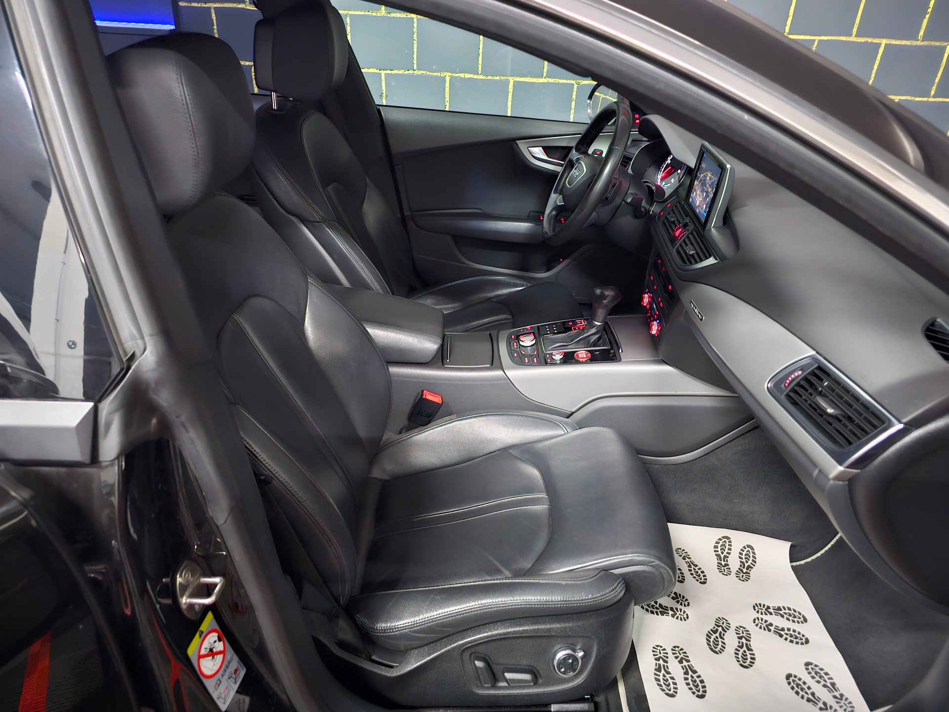 AUDI A7 Sportback 3.0 BiTDI quattro tiptronic-image-9