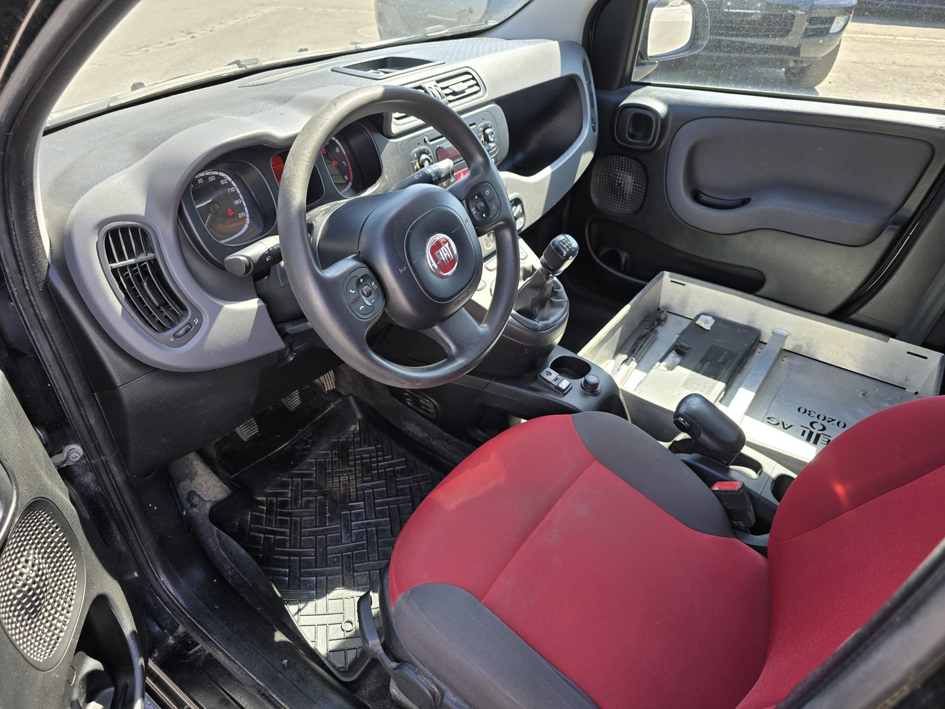 FIAT Panda Van 0.9 Twin Air Climbing 4x4-image-9