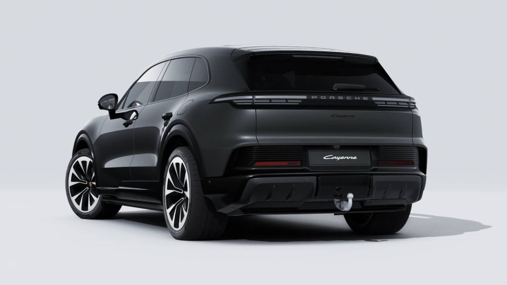 PORSCHE Cayenne Electric-showroom-element-2