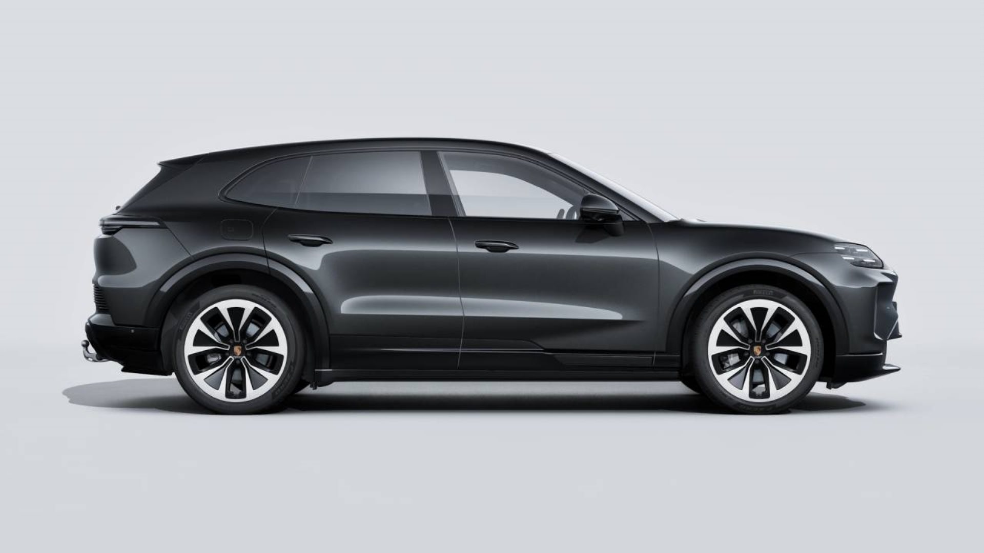 PORSCHE Cayenne Electric-image-5