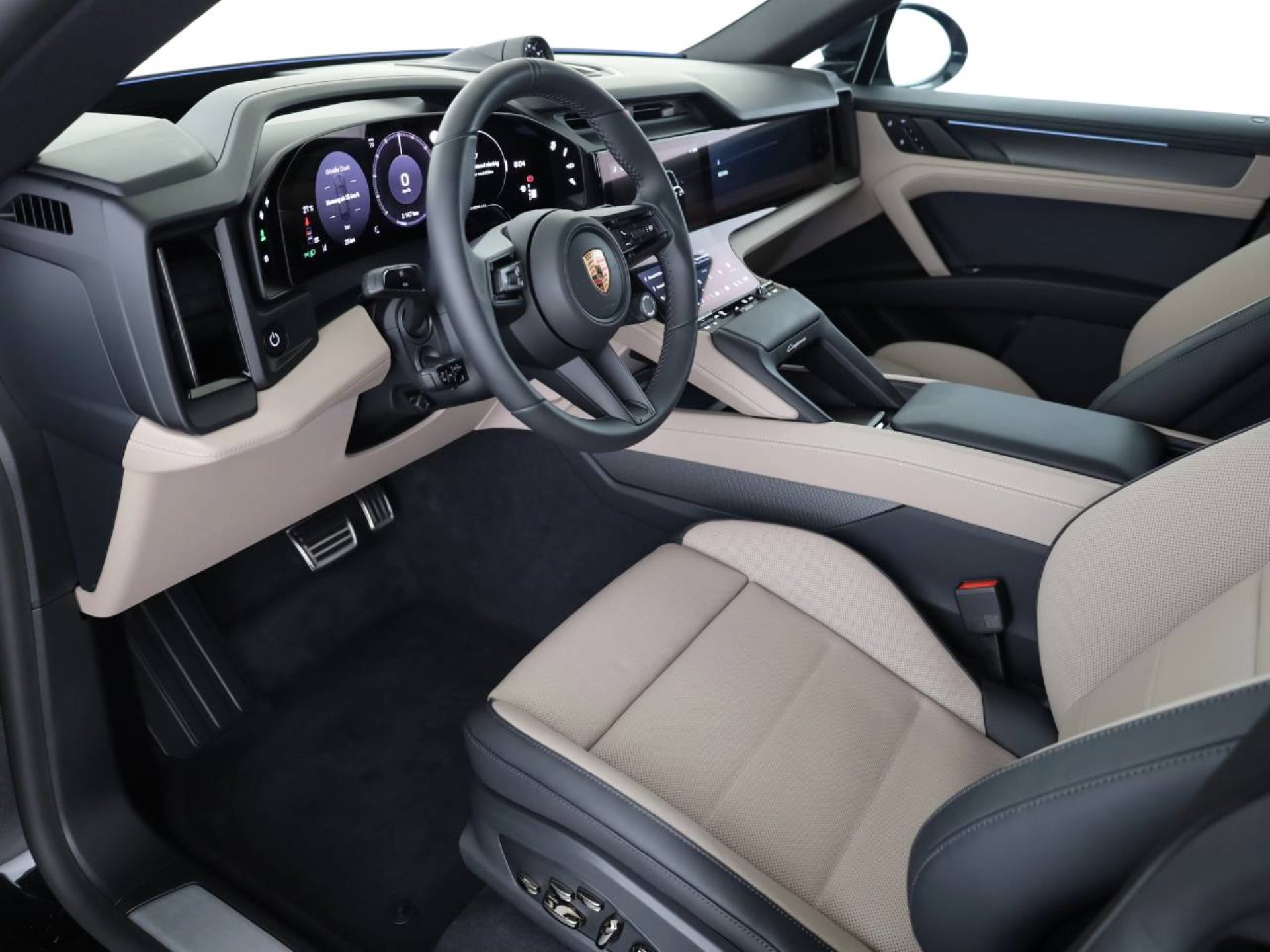 PORSCHE Cayenne Electric-image-3