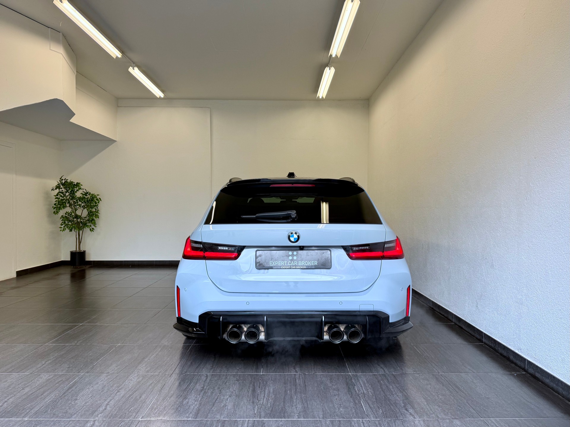 BMW M3 Touring xDrive Competition M LCI 530 PS "Brooklyn Grey"-image-13