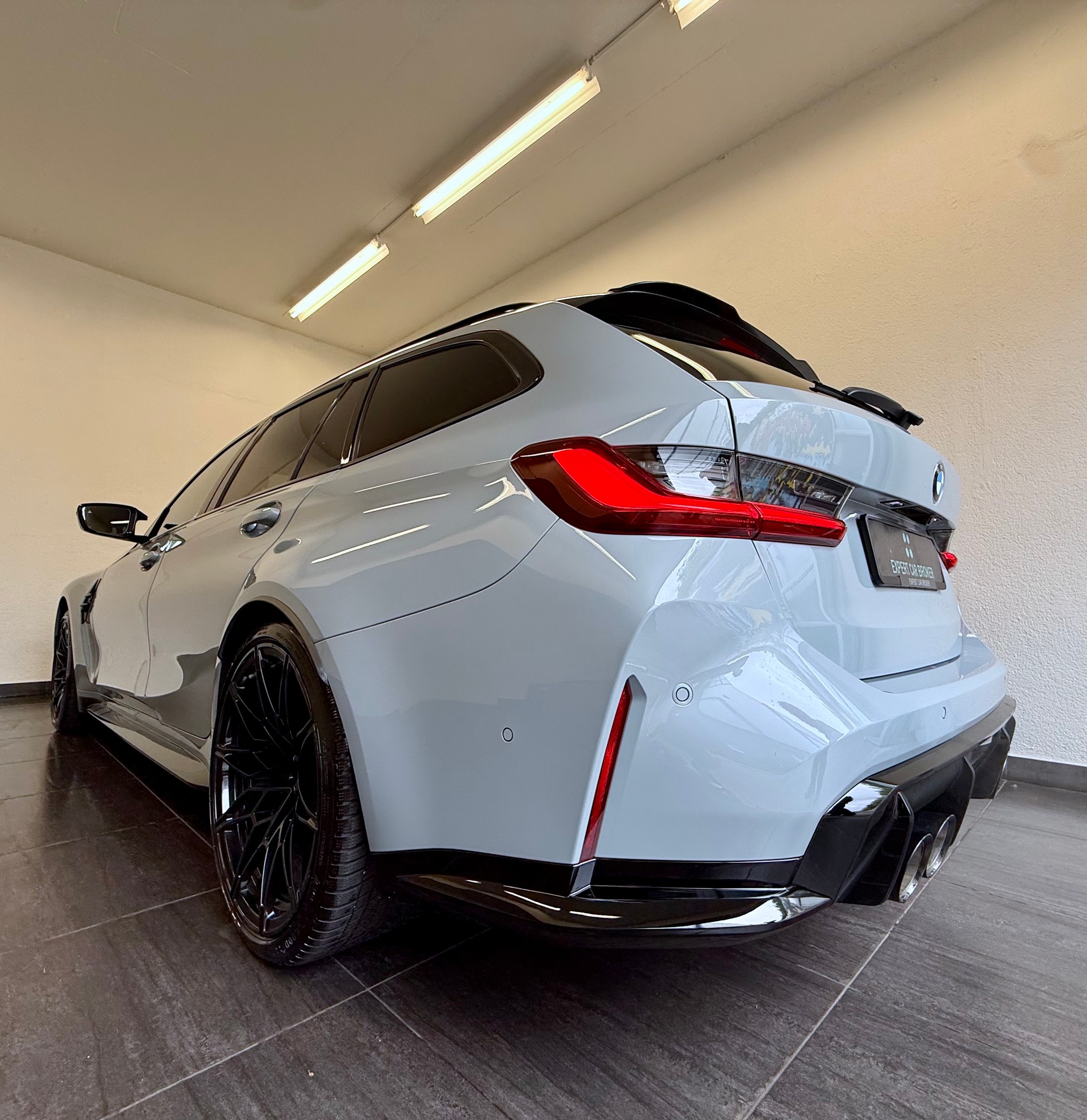 BMW M3 Touring xDrive Competition M LCI 530 PS "Brooklyn Grey"-image-11