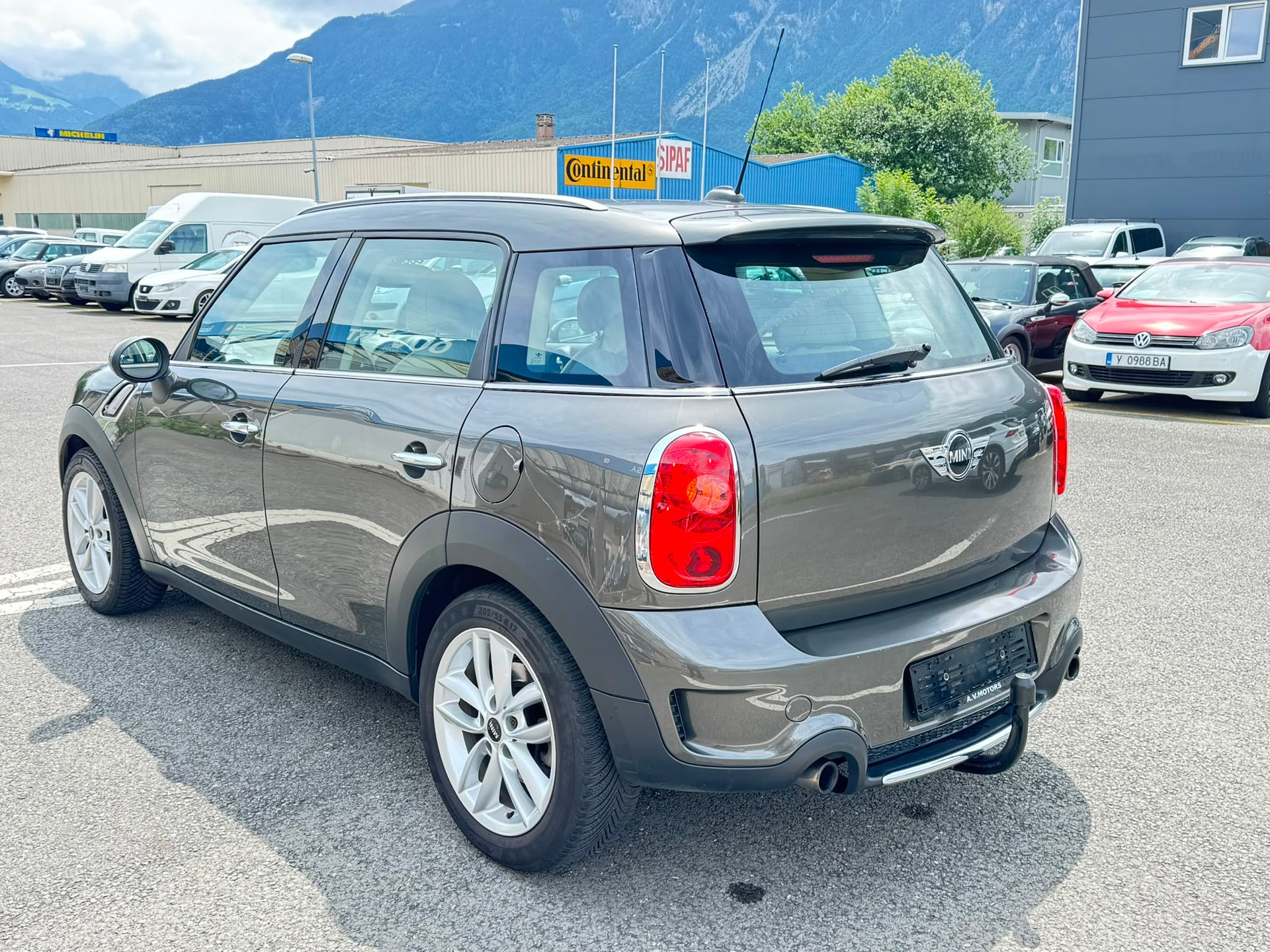 MINI Countryman Cooper S FWD Steptronic-image-4