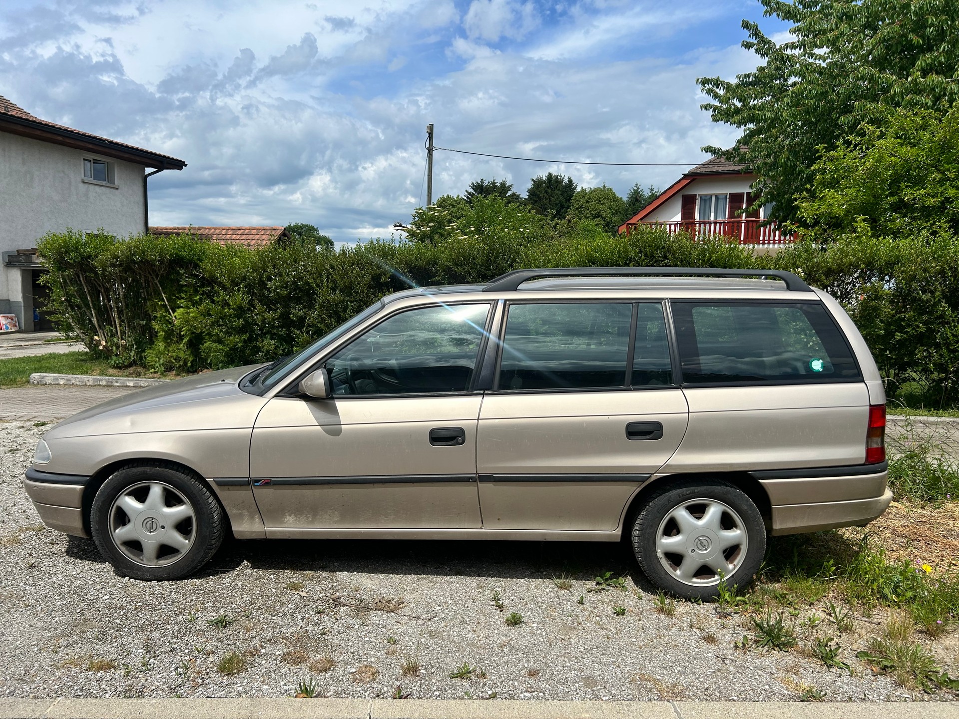 OPEL Astra Caravan 1.8i 16V Voyage-image-2