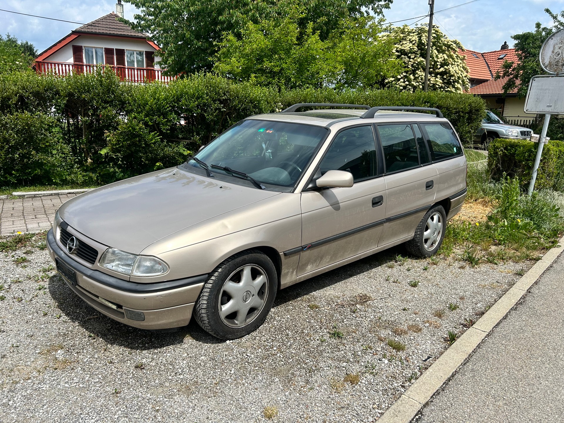 OPEL Astra Caravan 1.8i 16V Voyage