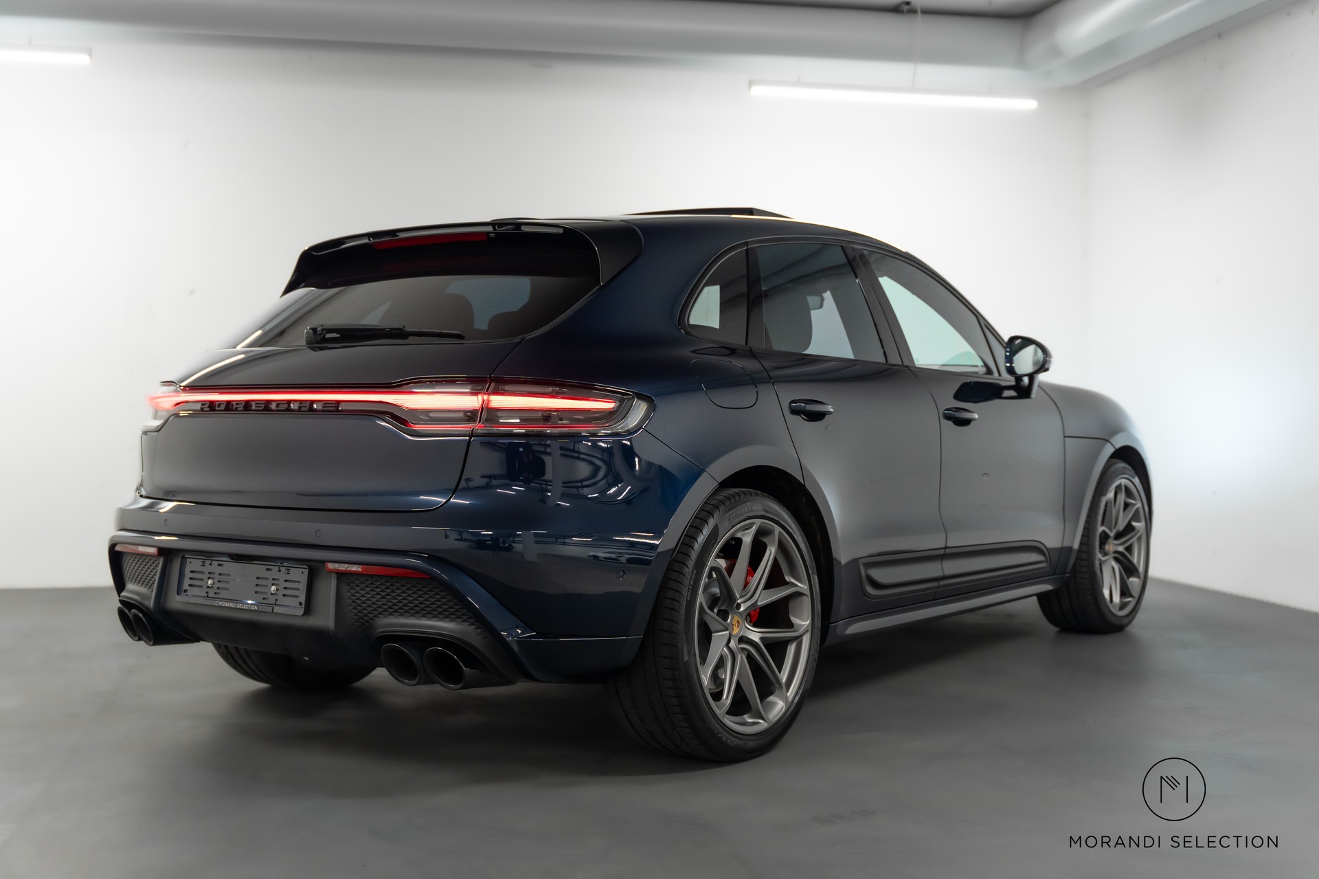 PORSCHE Macan 2.9 V6 GTS-showroom-element-2