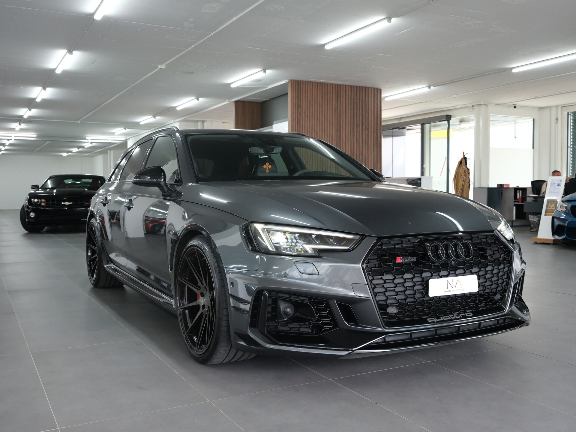 AUDI RS4 Avant 2.9 TFSI quattro tiptronic *Aversus Felgen* *RS-Performance* *360 Kamera*-showroom-element-1