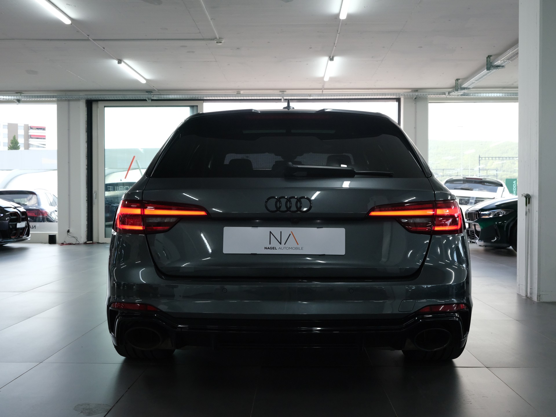 AUDI RS4 Avant 2.9 TFSI quattro tiptronic *Aversus Felgen* *RS-Performance* *360 Kamera*-showroom-element-3