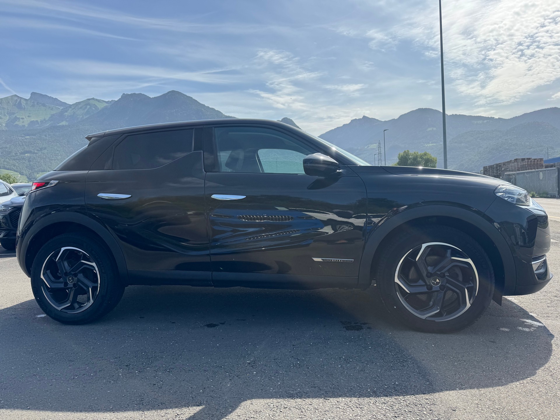 DS AUTOMOBILES DS 3 Crossback 1.2 PureTech SO Chic EAT8-image-4