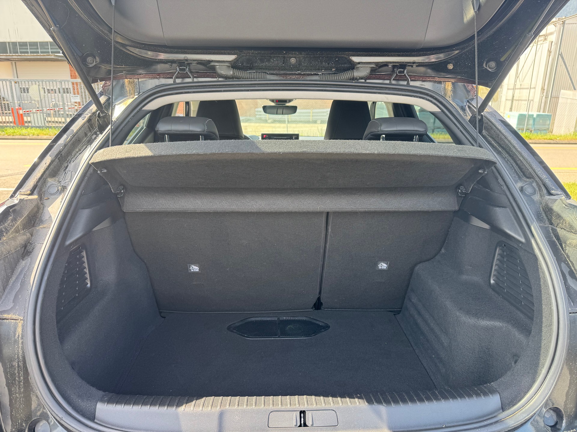 DS AUTOMOBILES DS 3 Crossback 1.2 PureTech SO Chic EAT8-image-9
