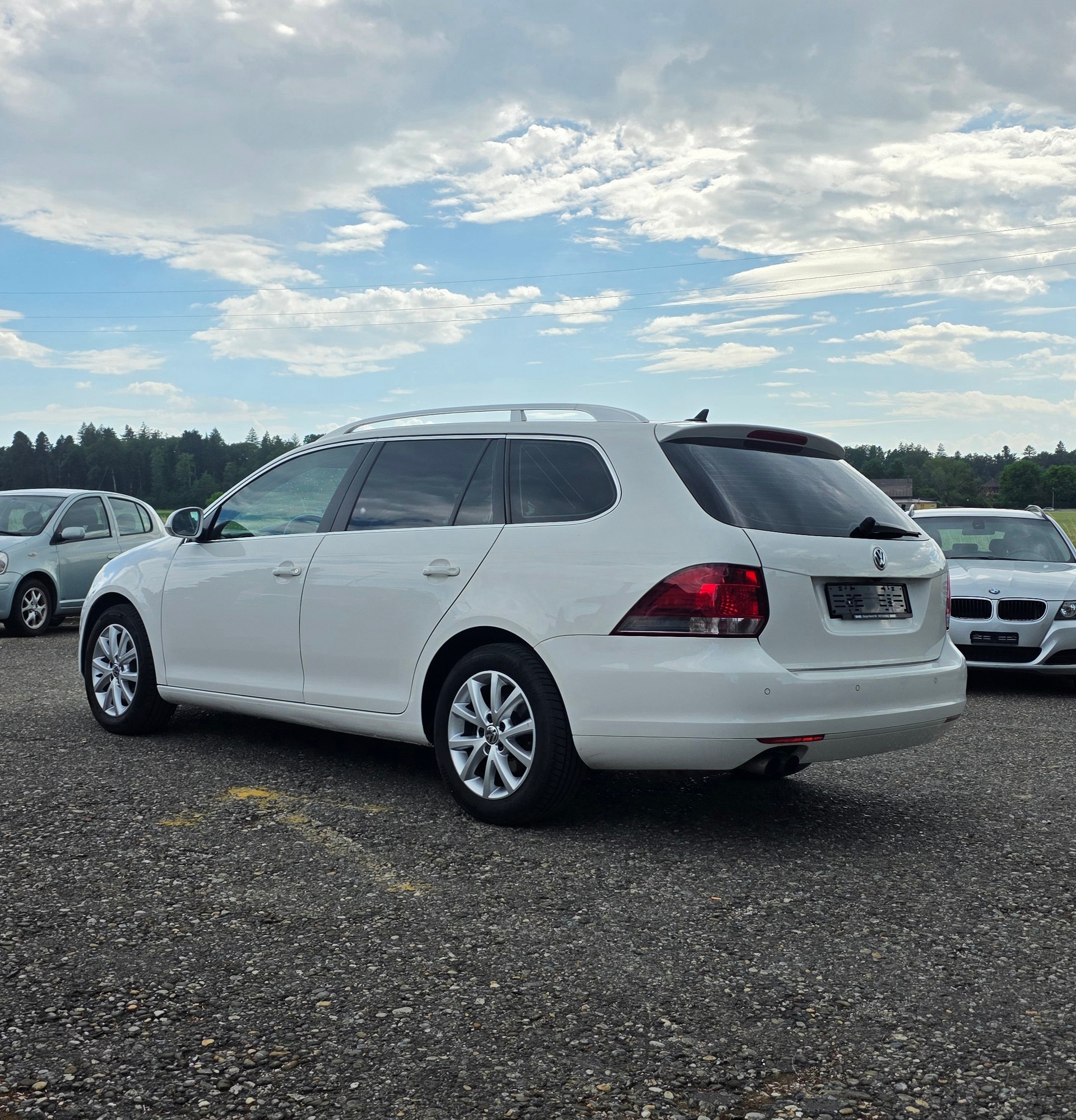 VW Golf Variant 1.4 TSI Highline DSG-image-4