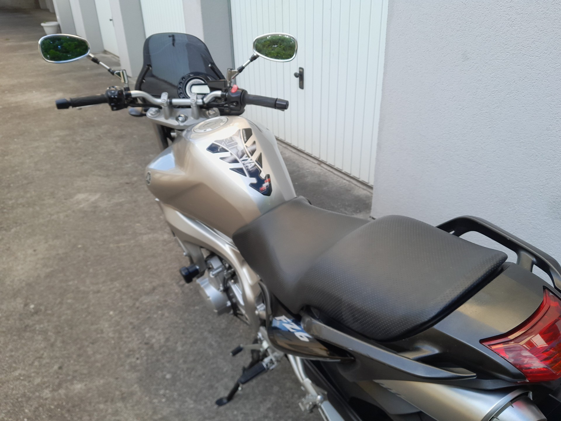 YAMAHA FZ6 N ab Service und MFK-image-1