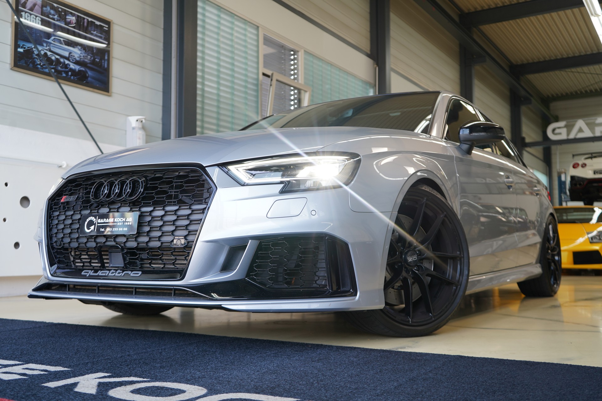 AUDI RS3 Limousine 2.5 TSI quattro S-tronic / APR 470Ps **-showroom-element-1
