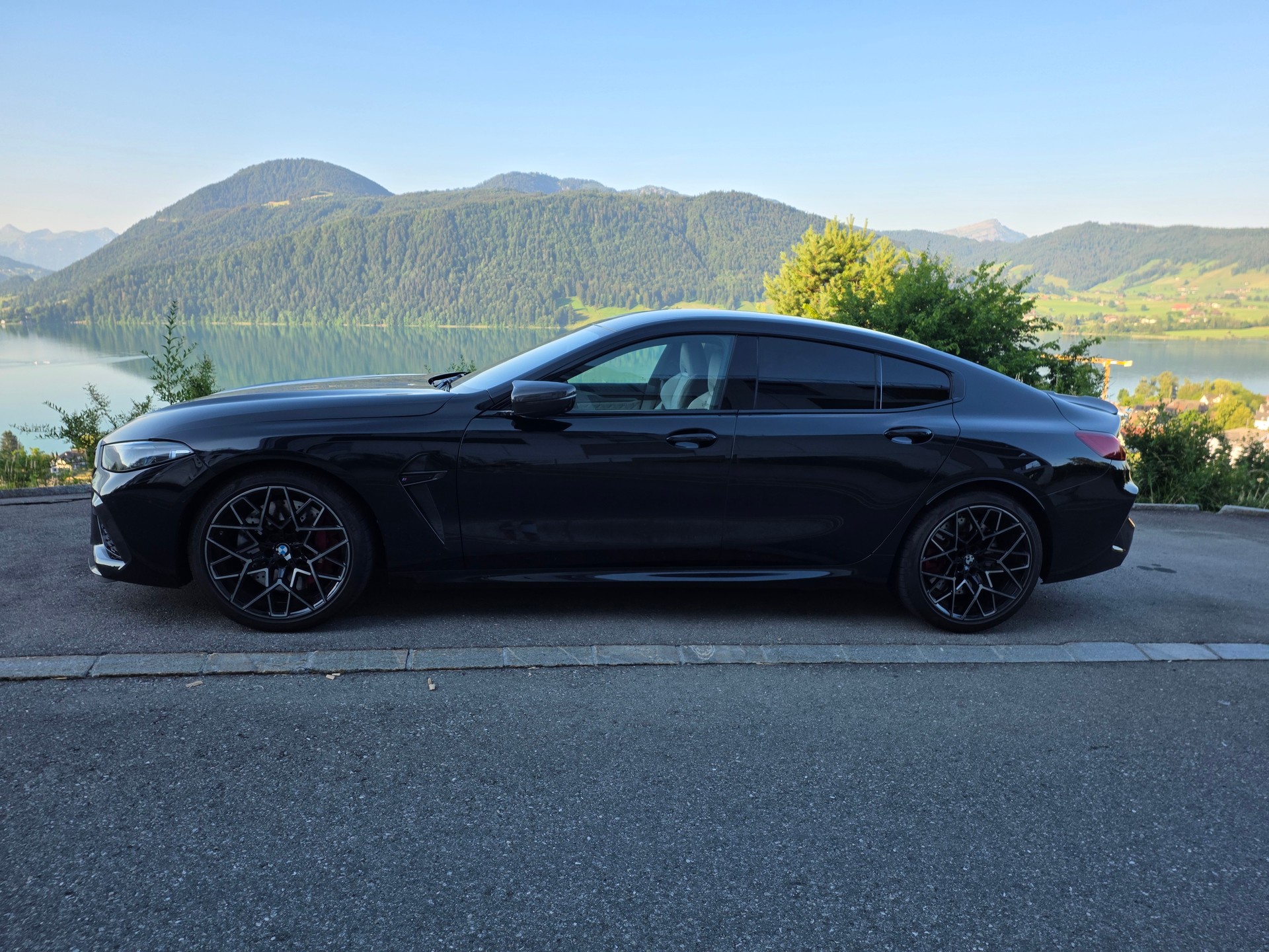 BMW M8 Grand Coupe Competiton, 305km/h, Carbon, Voll-image-2