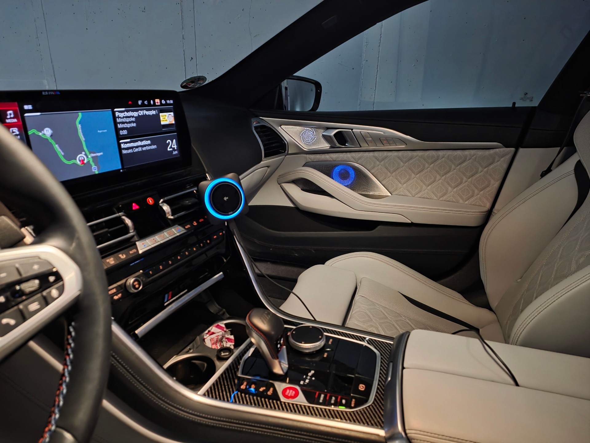 BMW M8 Grand Coupe Competiton, 305km/h, Carbon, Voll-image-3