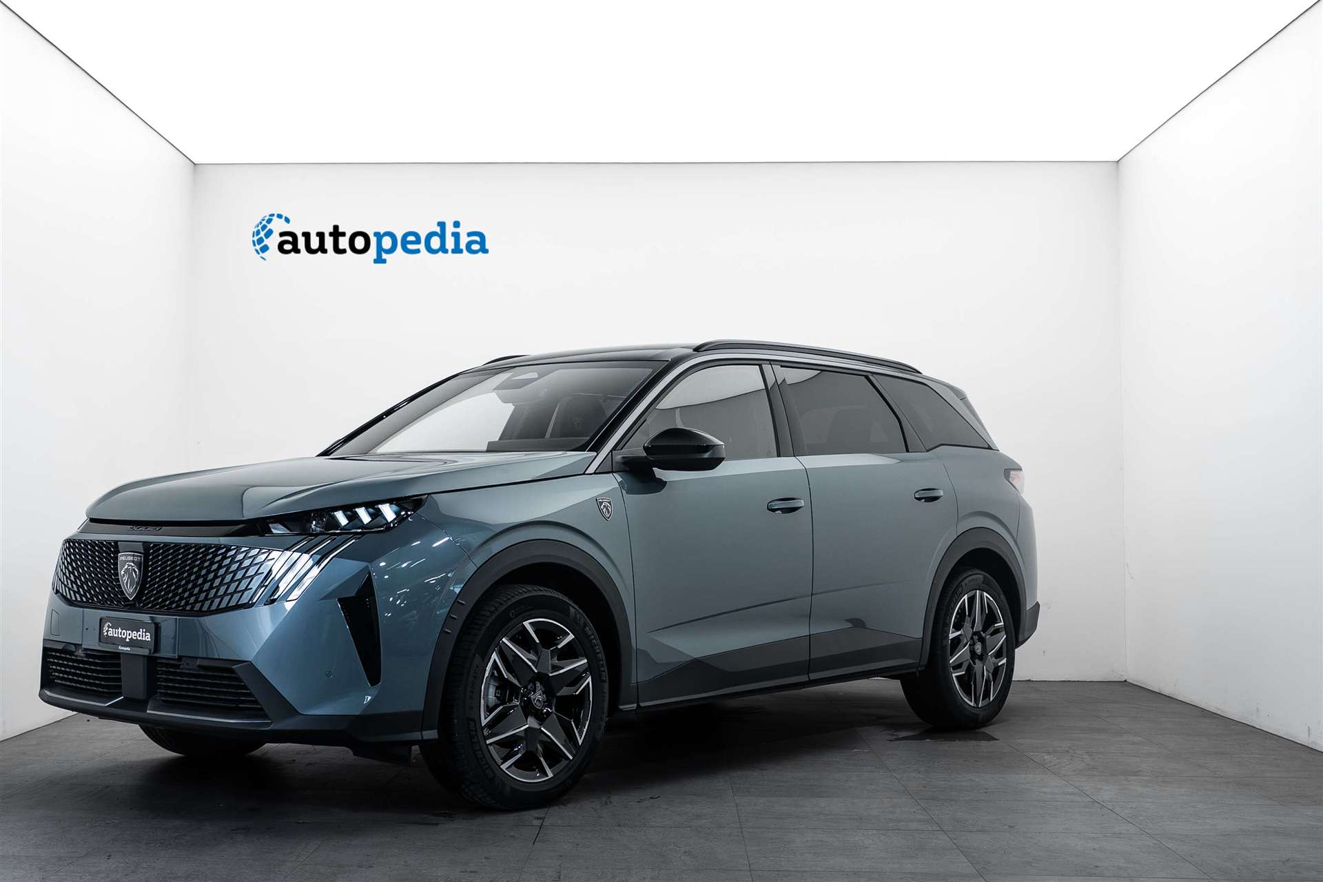 PEUGEOT 5008 145 Hybrid GT 7-Plätzer e-DCS-Automat