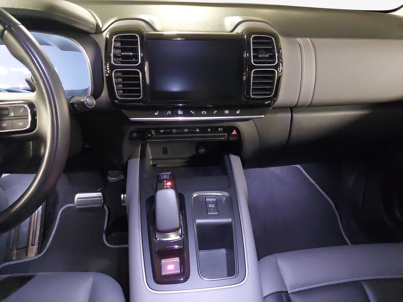 CITROEN C5 Aircross 1.6 PHEV Shine-image-10