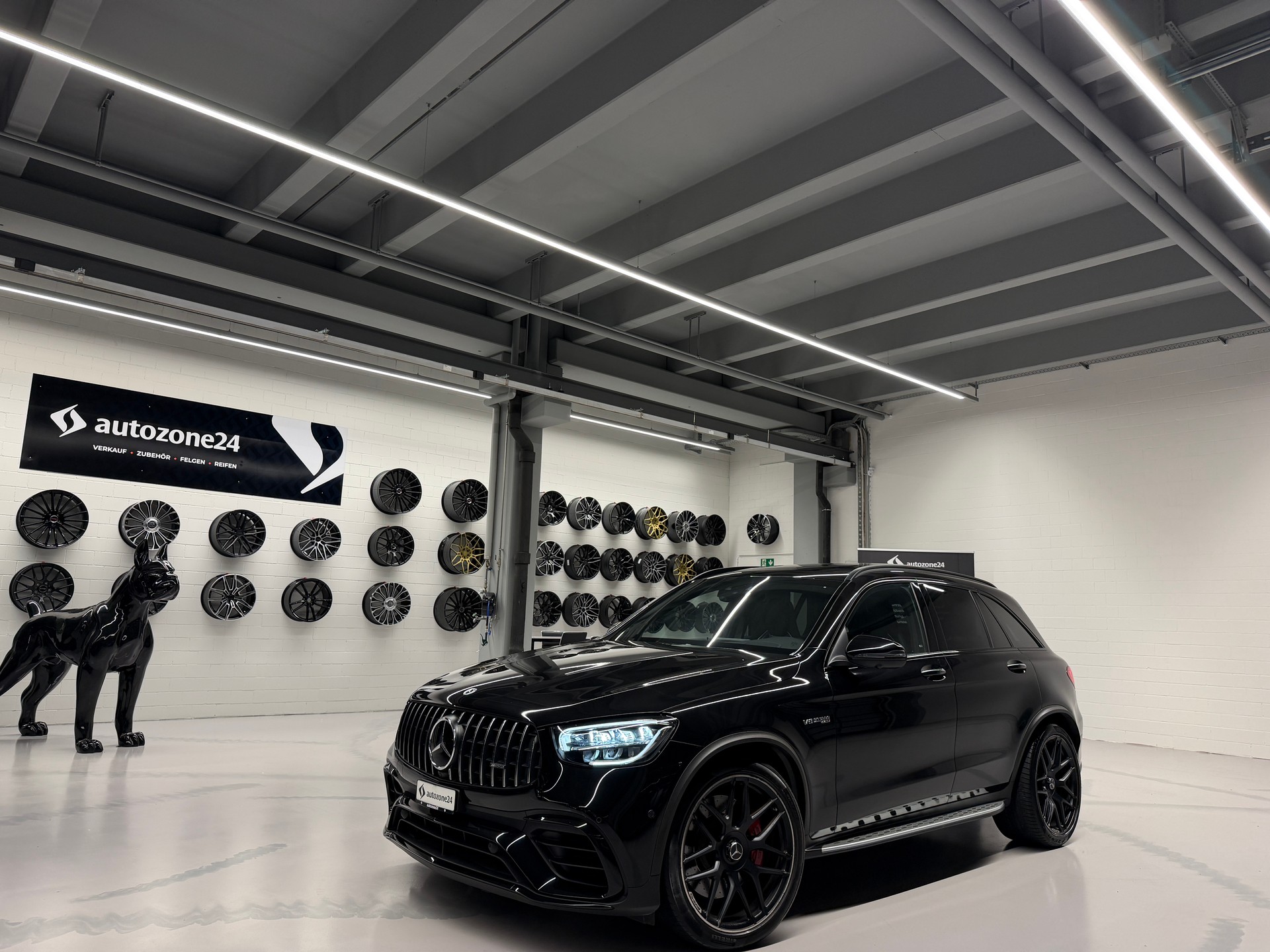 MERCEDES-BENZ GLC 63 S AMG 4m+ *CH-Auto*Gratis Service*Garantie*Top Ausstattung*AMG Performance Sitze High End*-image-7