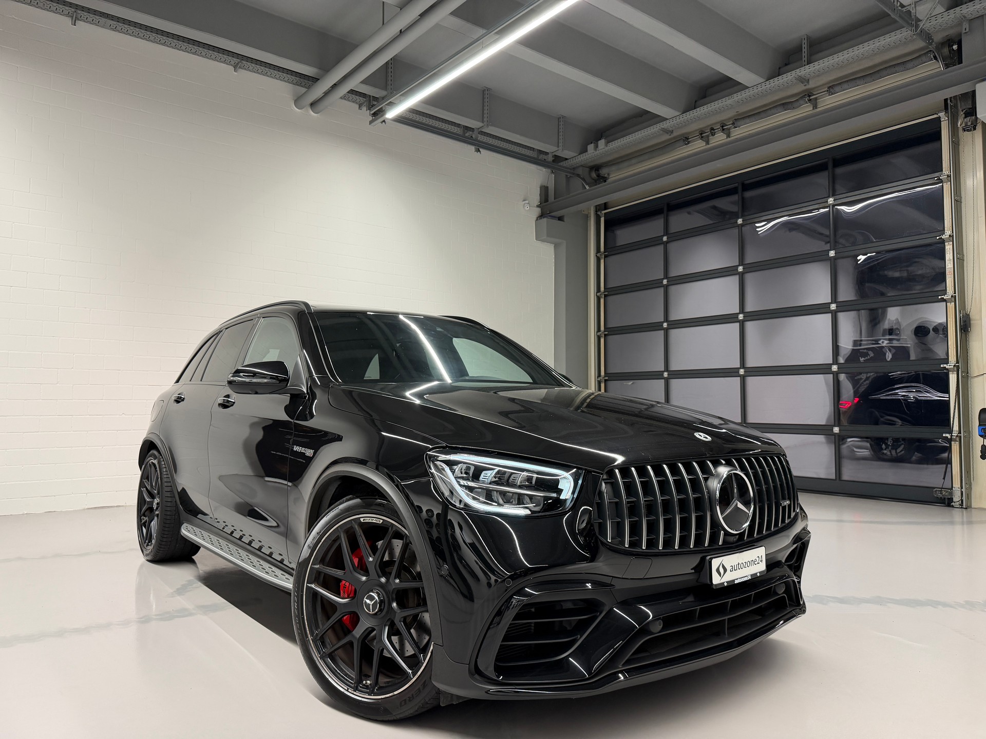 MERCEDES-BENZ GLC 63 S AMG 4m+ *CH-Auto*Gratis Service*Garantie*Top Ausstattung*AMG Performance Sitze High End*-showroom-element-2