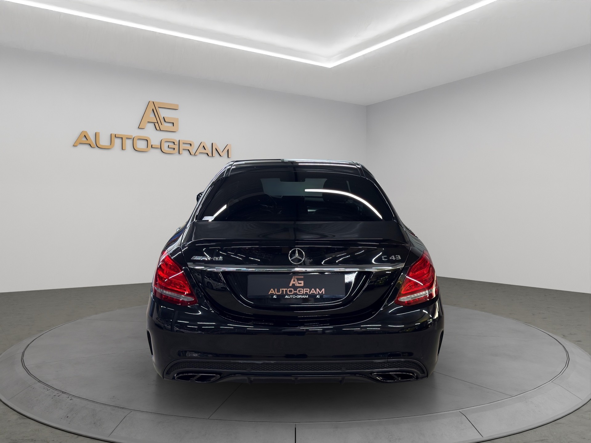 MERCEDES-BENZ C 43 AMG 4Matic 9G-Tronic-showroom-element-3
